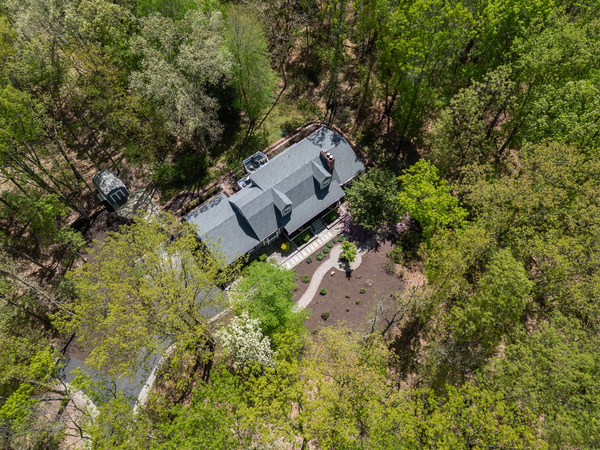 126 S Foxford Ln