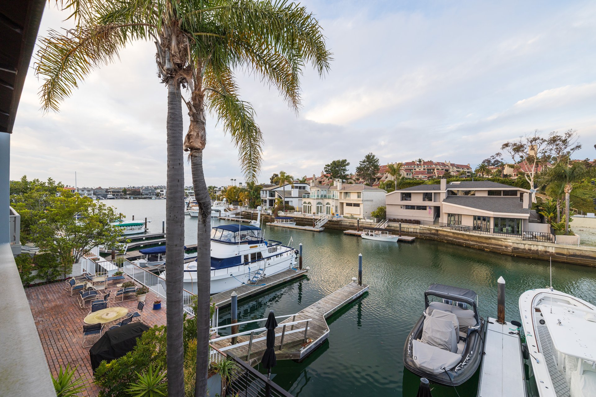 748 Harbor Island Drive