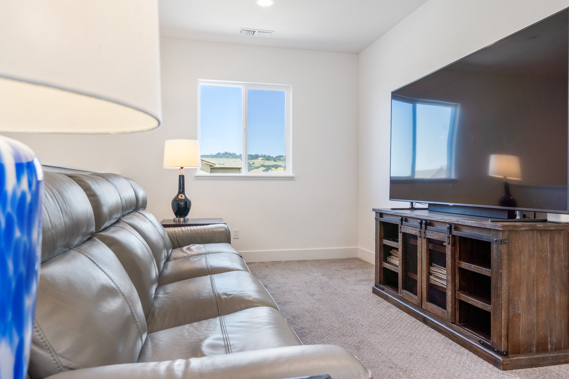 5735 Knight Rd, Rohnert Park