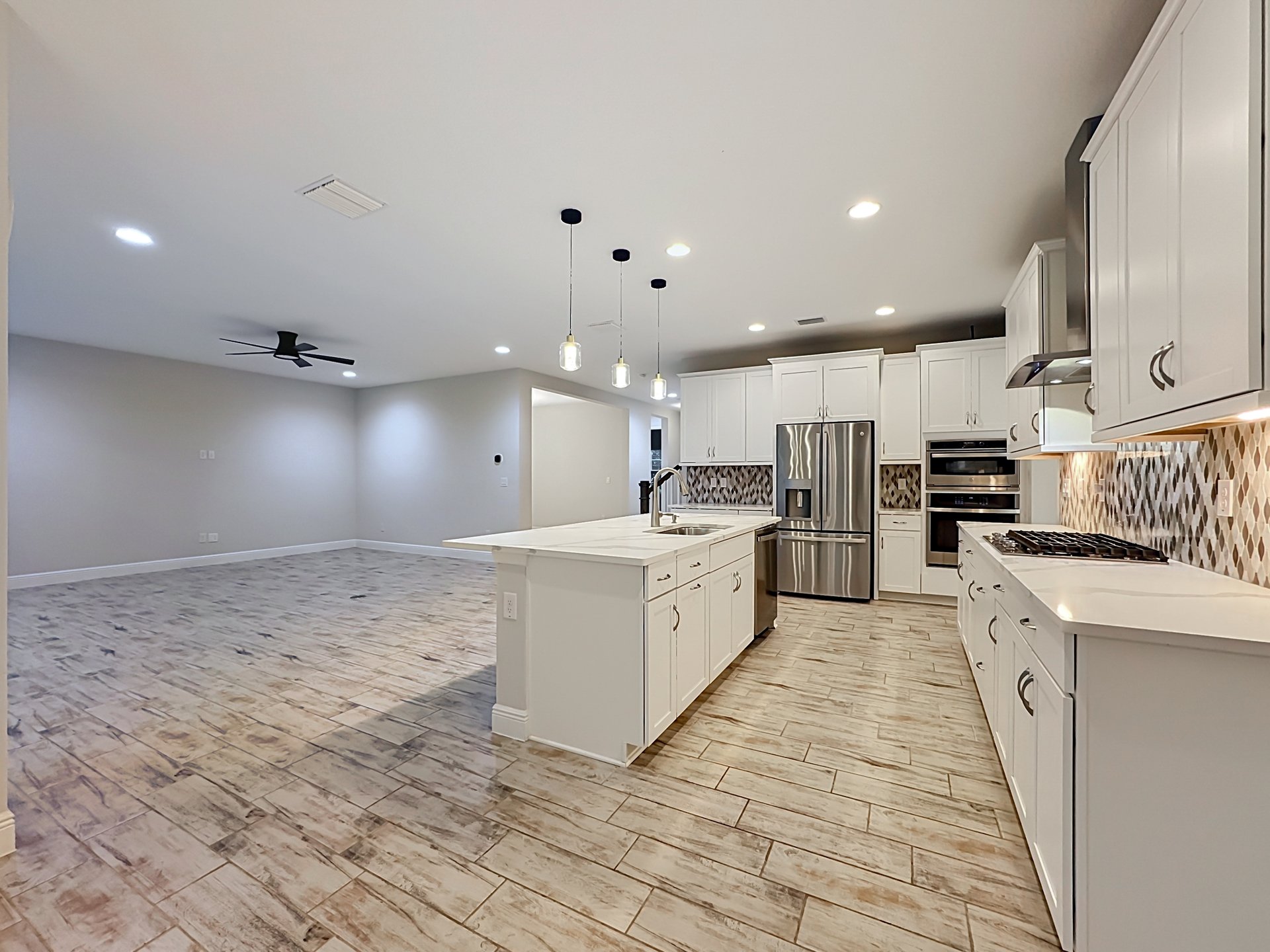 Move-In Ready Pelican in Hawkstone — No Builder Wait, $40K in Upgrades