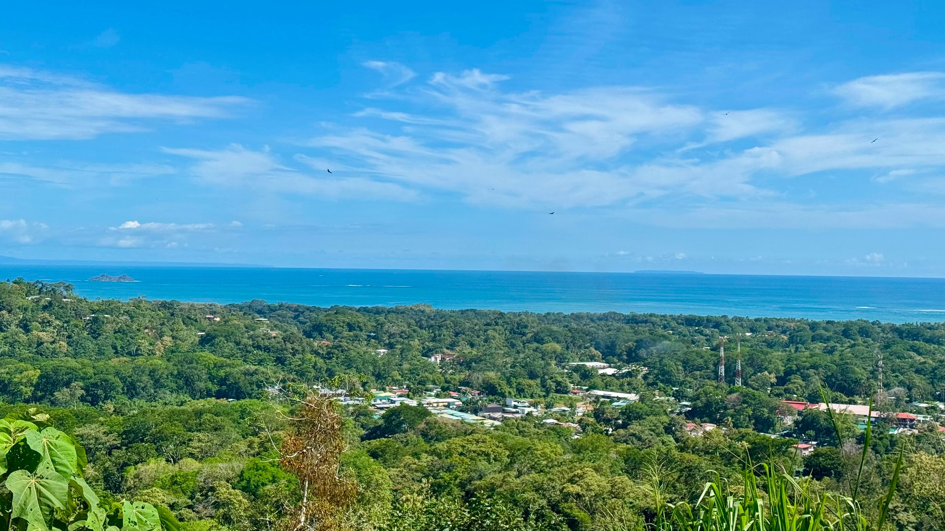 Las Terrazas Dream Estate | Spectacular Ocean & Mountain Views with a Waterfall 