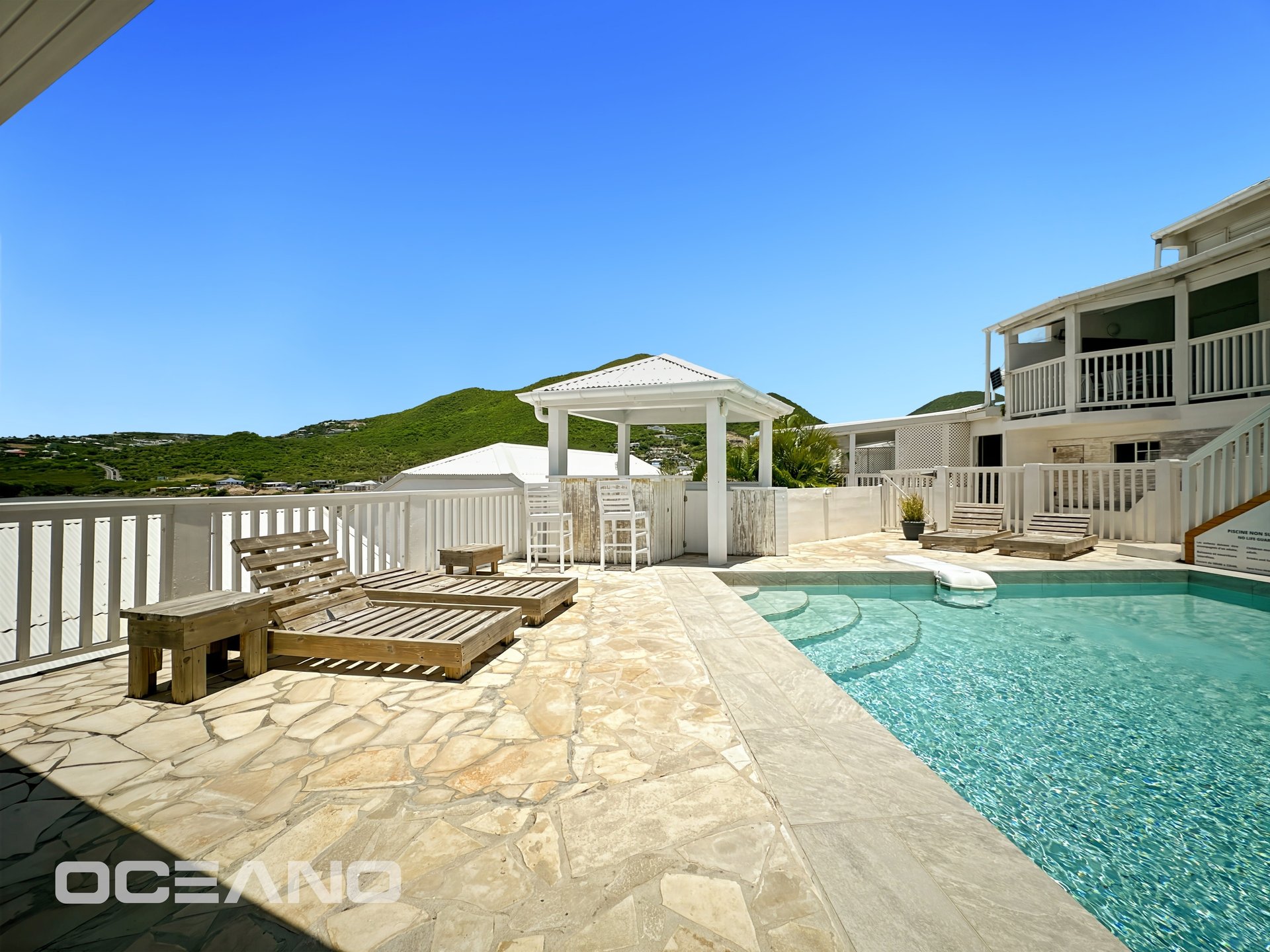 EXCLUSIVE : Set of 2-Bedroom Apartment + Studio – IDOLEM Residence, Charm & Potential