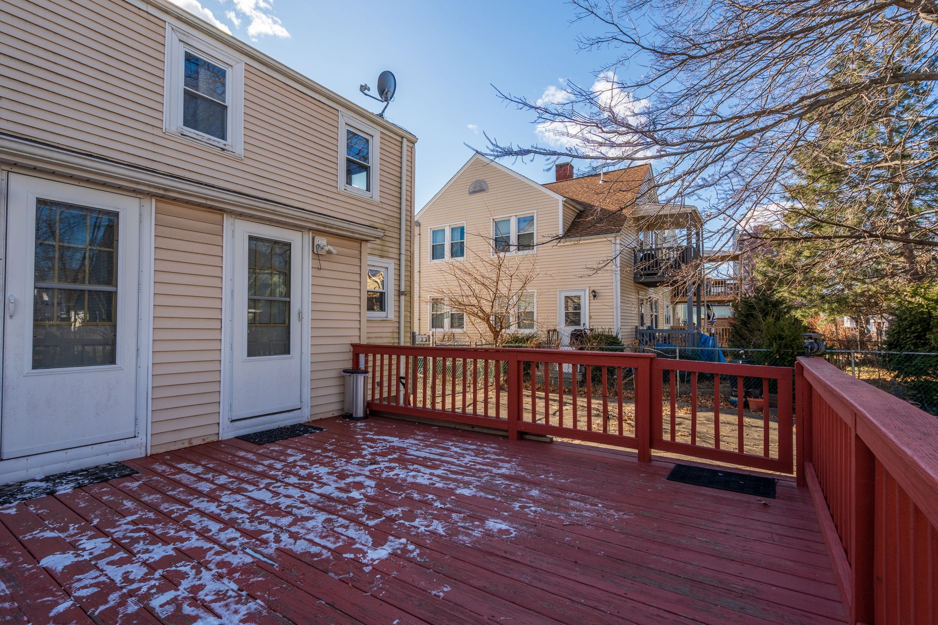 50-52 Whiton Ave