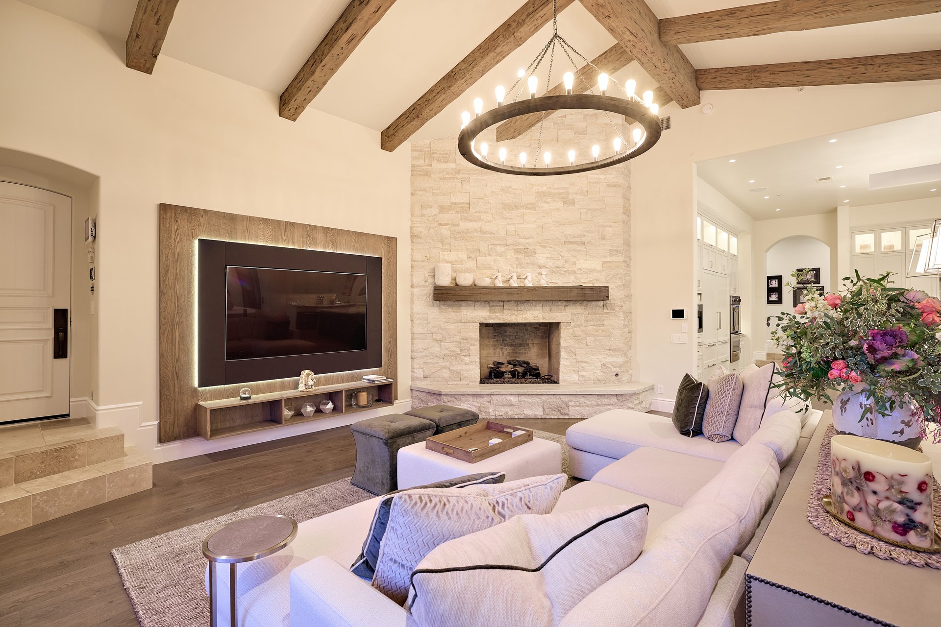  Rancho Santa Fe Living Redefined: Style, Space & Serenity