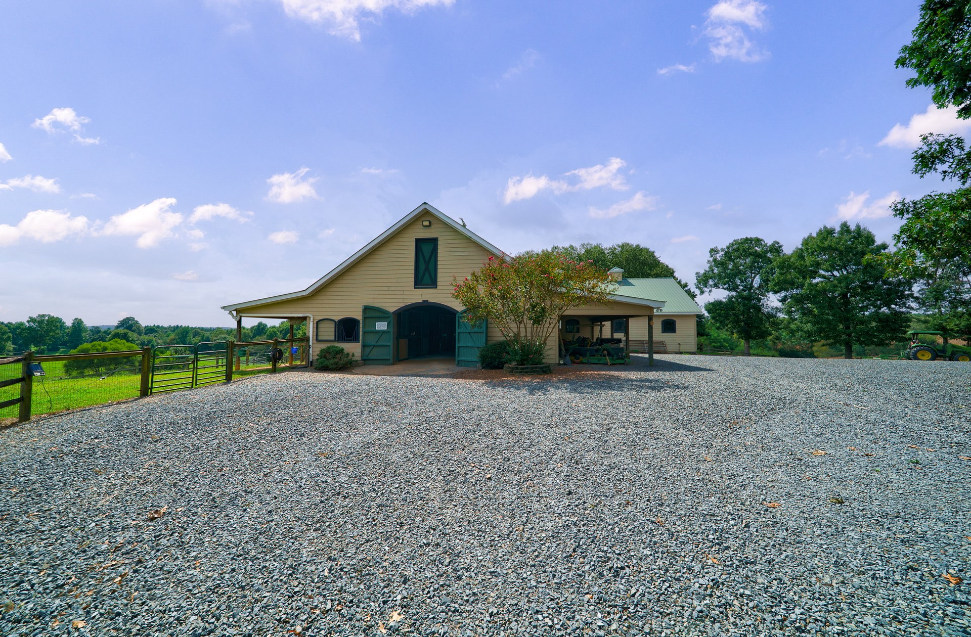 29-Acre Equestrian Estate with 14-Stall Barn