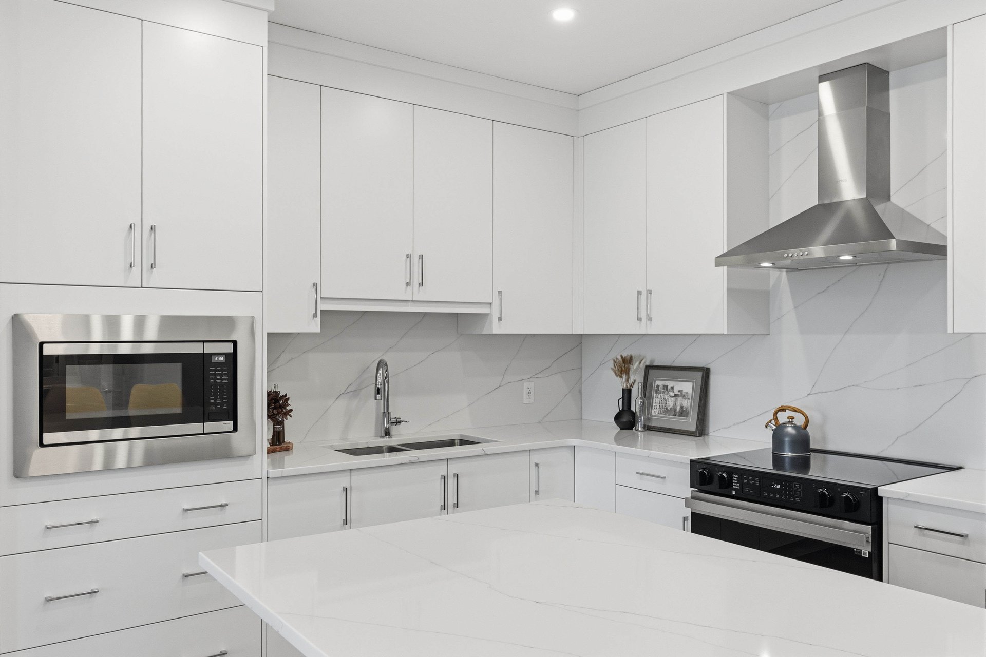 81 Arbour Lake View NW Unit: 1306