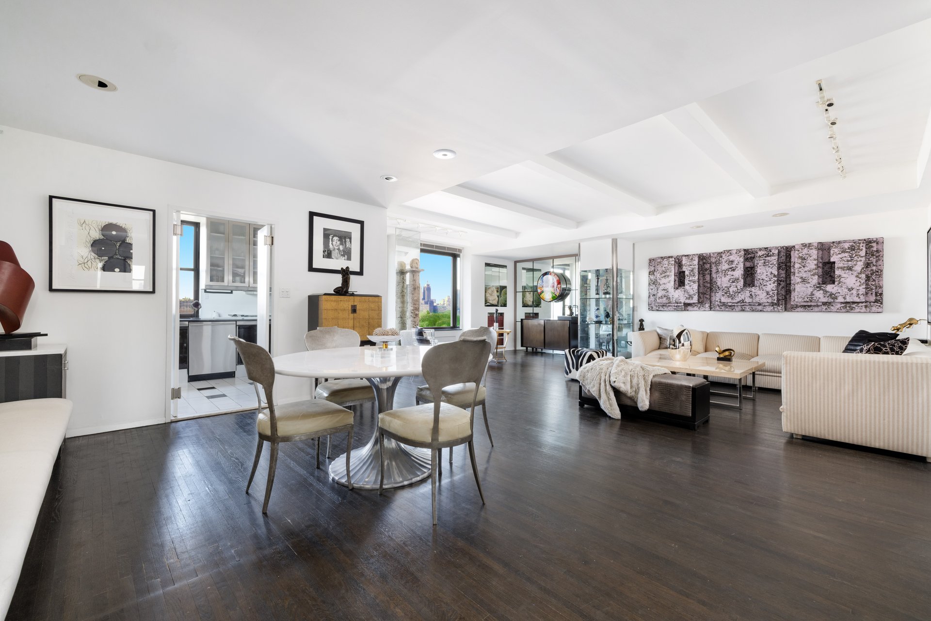 1010 Fifth Avenue