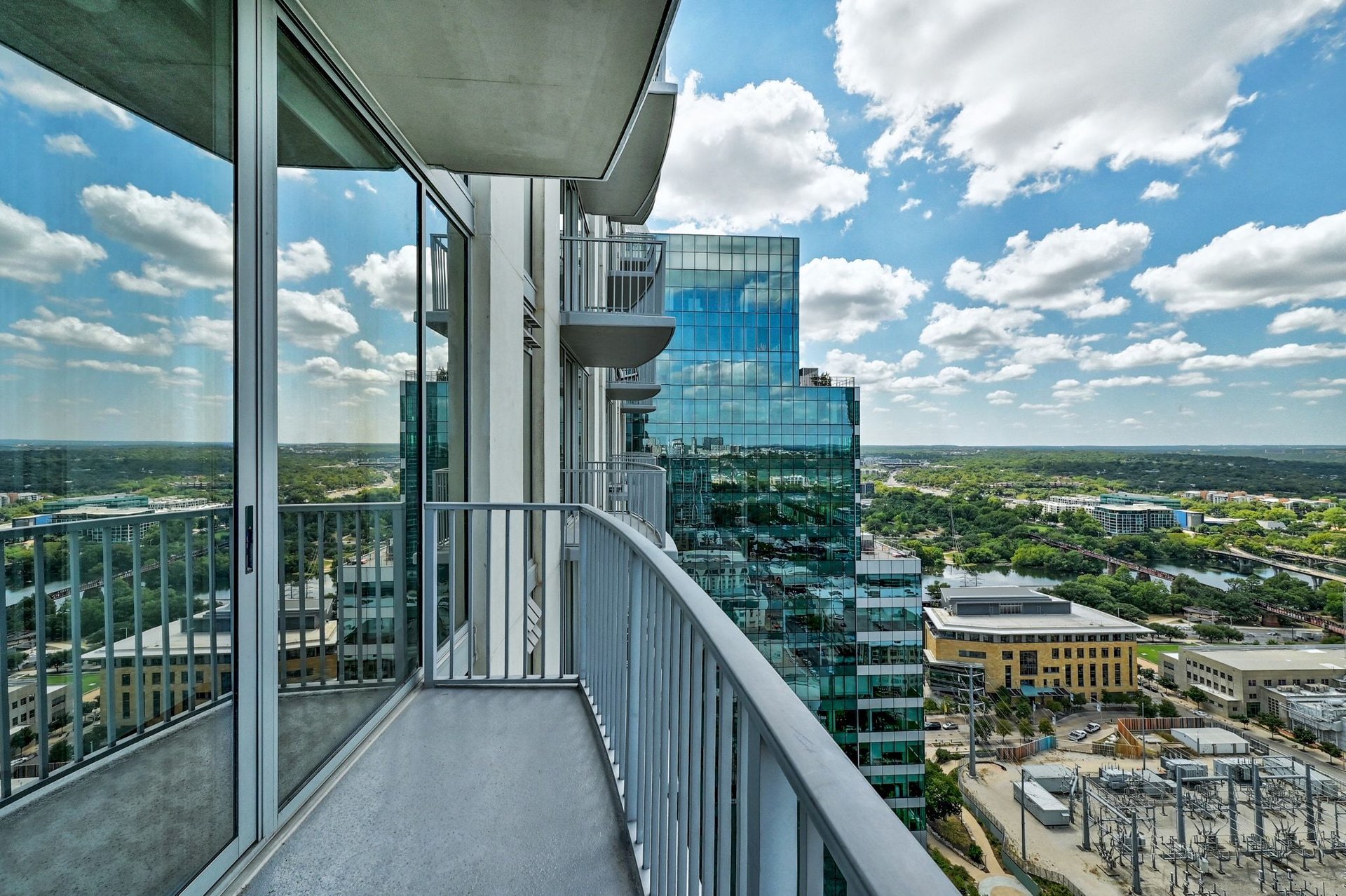 360 Nueces St. #2808  