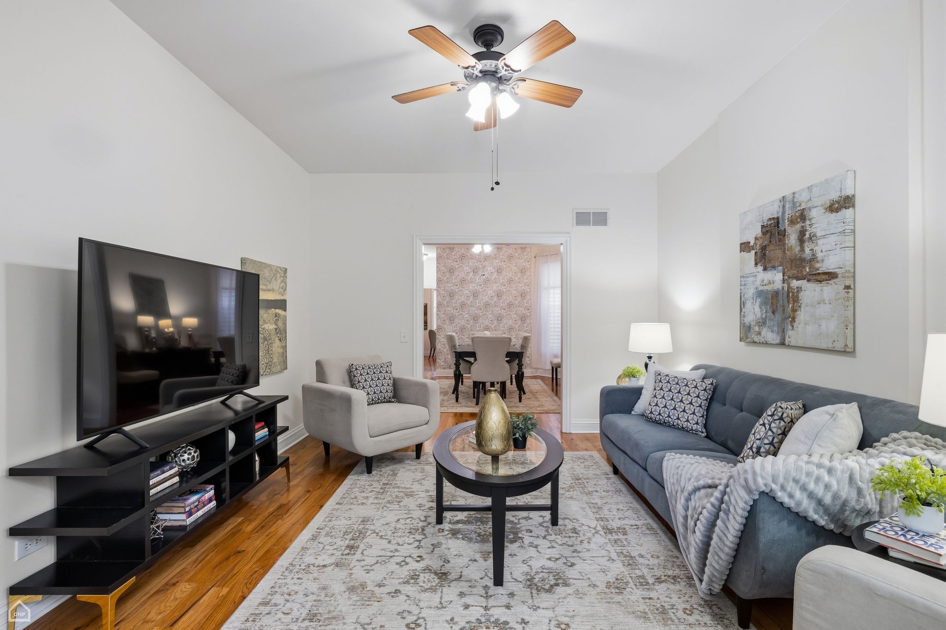 Roscoe Village 3 Bedroom Rowhouse 