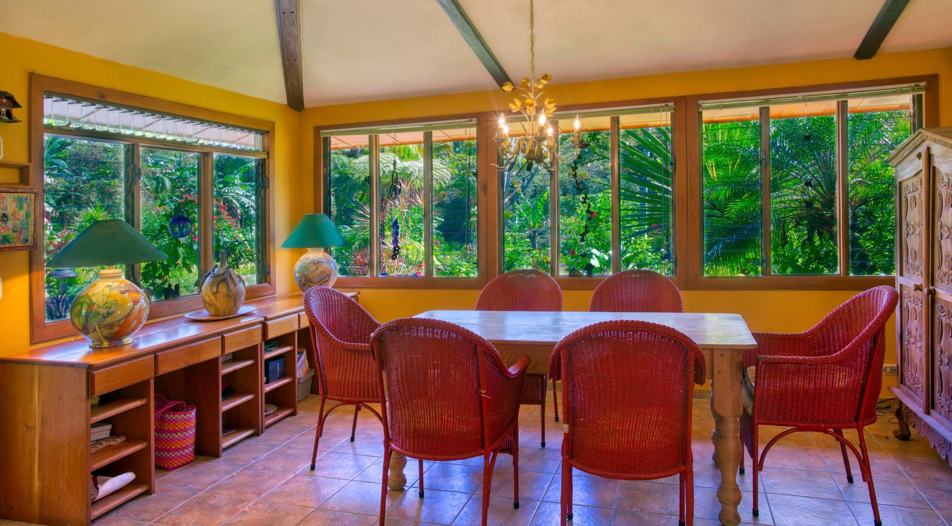 The Lucky Bug | Boutique Hotel & Investment Opportunity in Nuevo Arenal