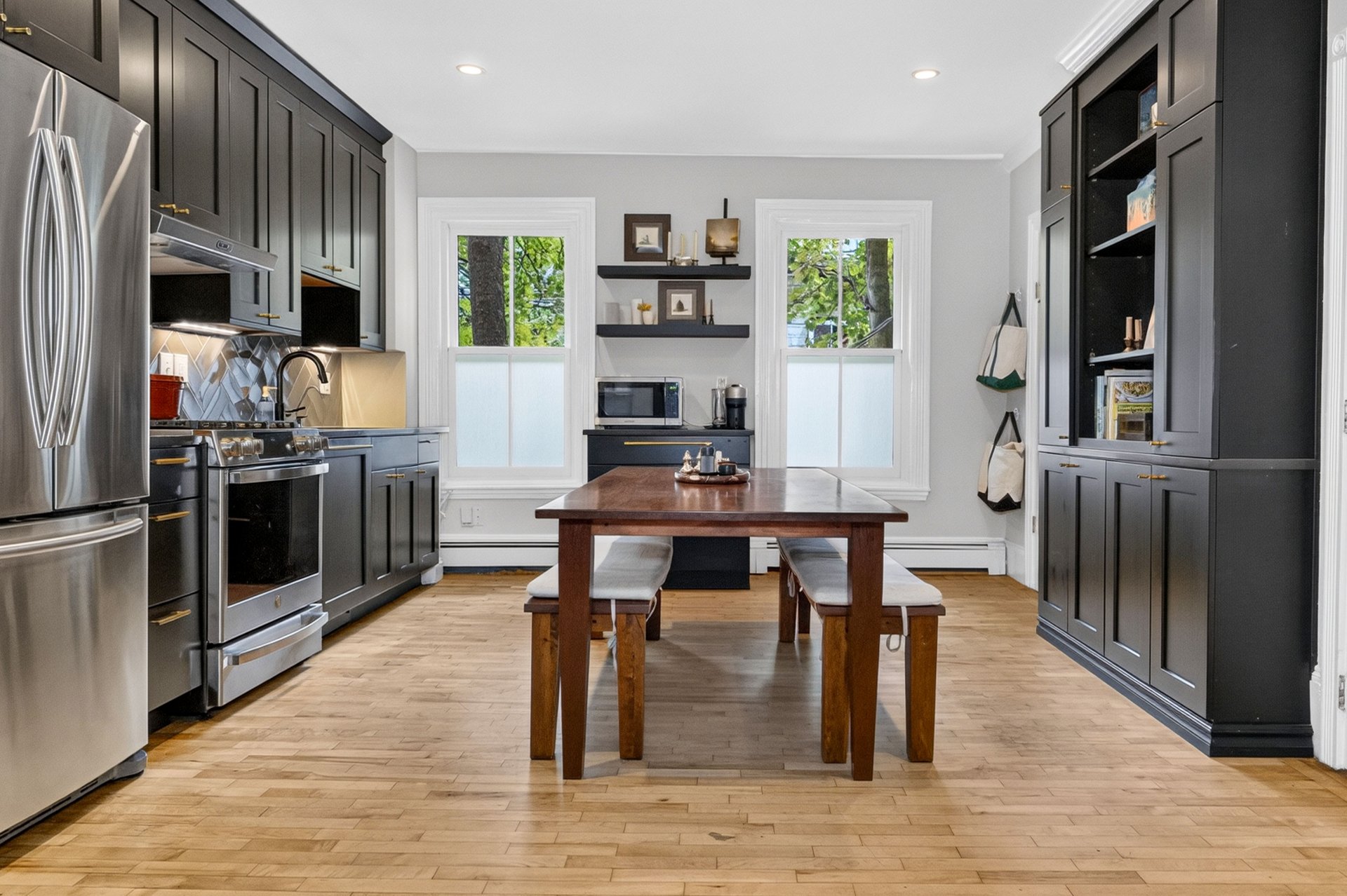 33 E Springfield Unit 1