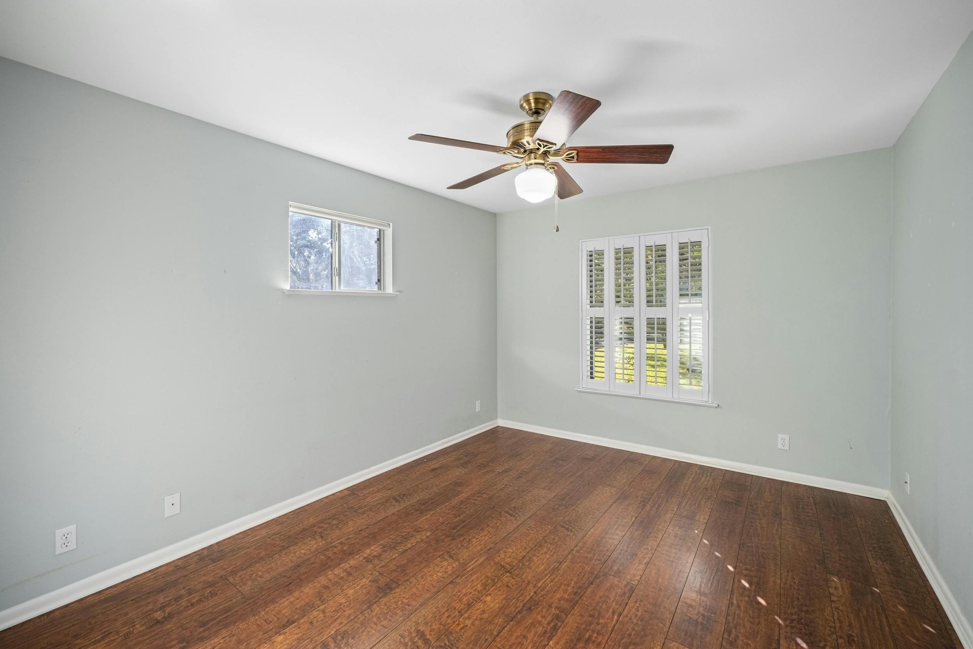 7110 Sungate Drive