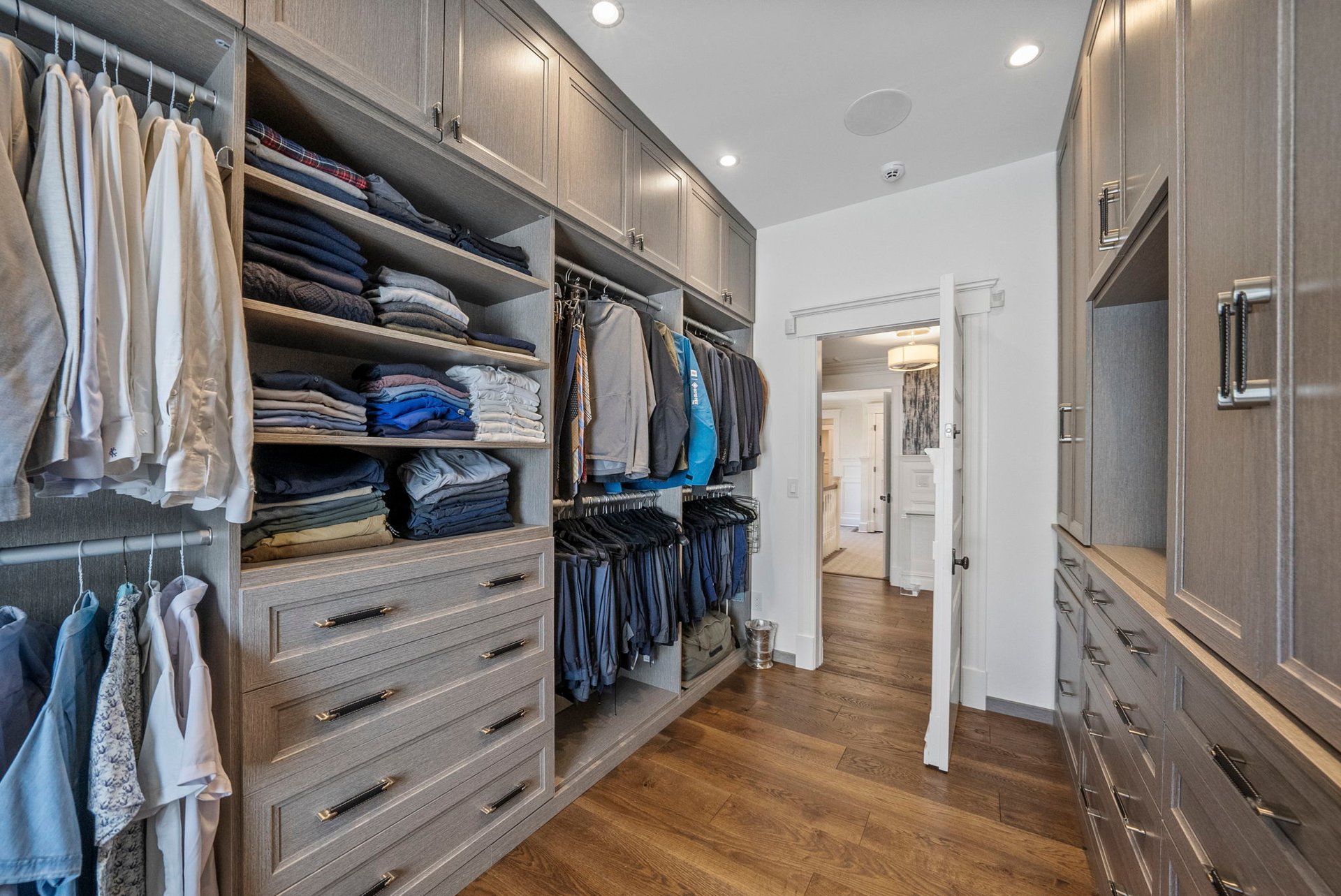 46 Park Street, Tenafly, New Jersey 07670