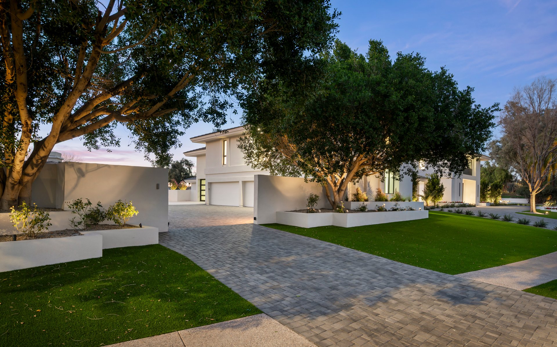 7780 E Vaquero Dr