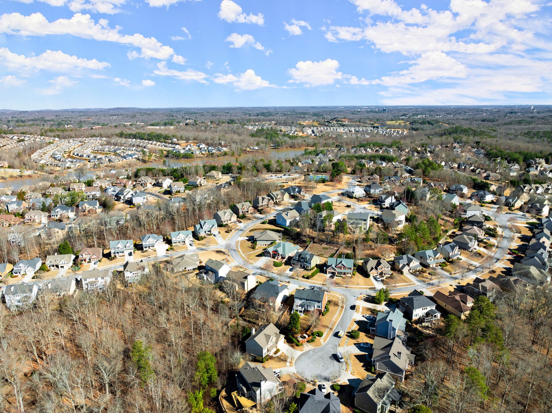 7534 Mossy Log Ct, Flowery Branch, GA 30542