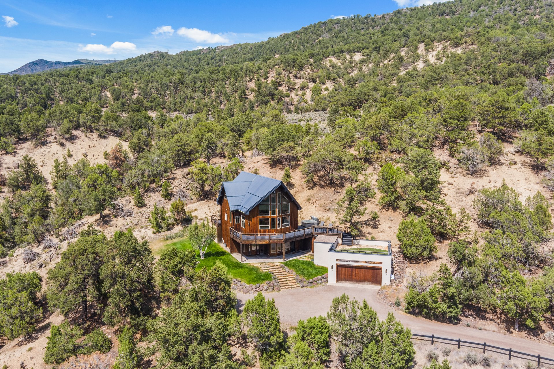 Centrally Located Mountain Chalet in Basalt 