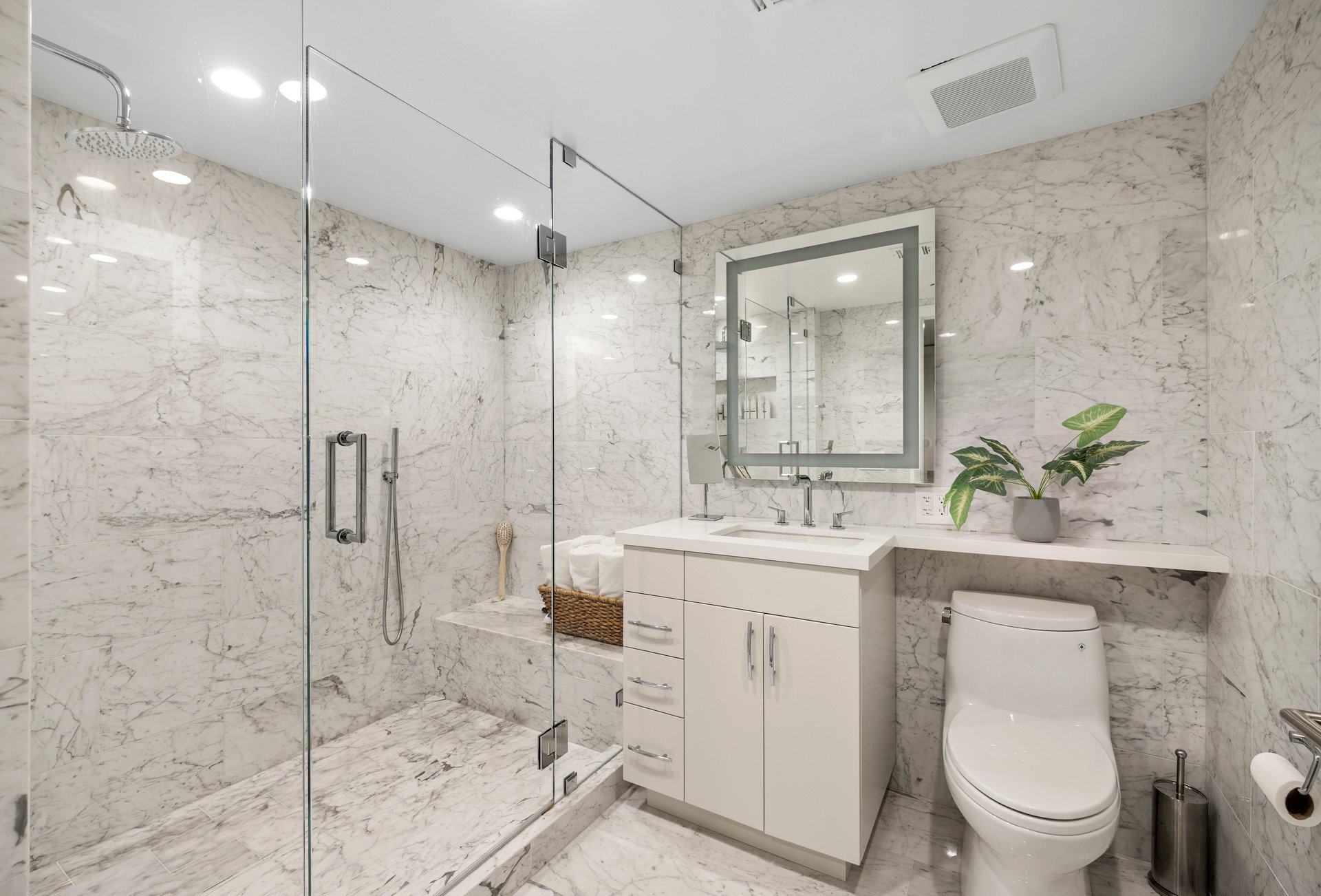 1544 7th St #6A, Santa Monica
