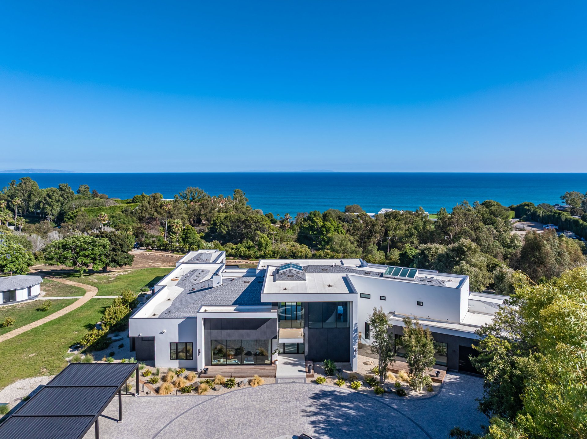 27715 Pacific Coast Hwy