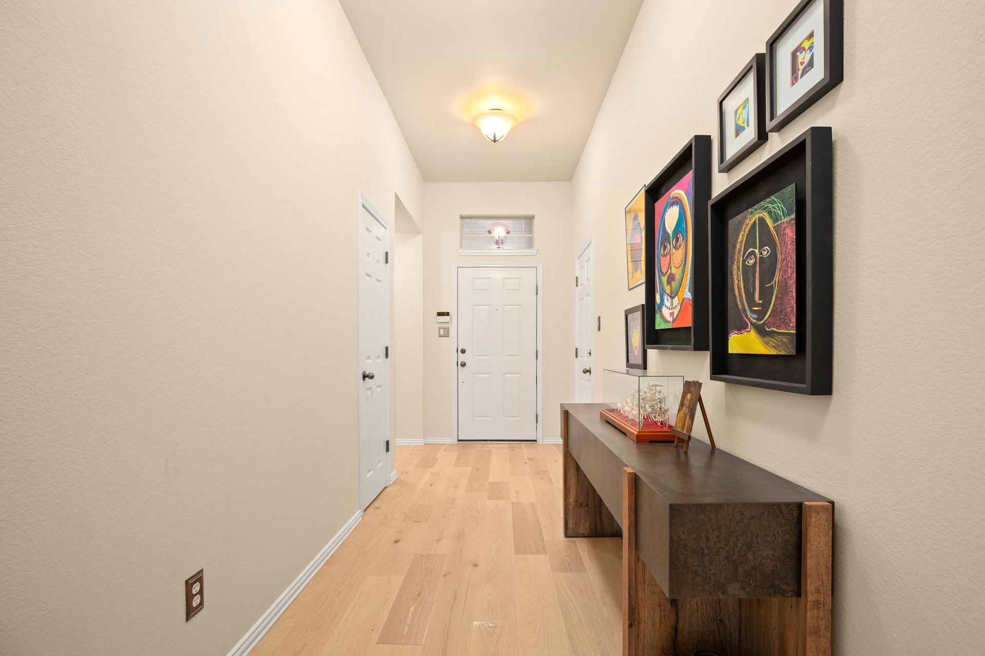 Lakeway Garden Home