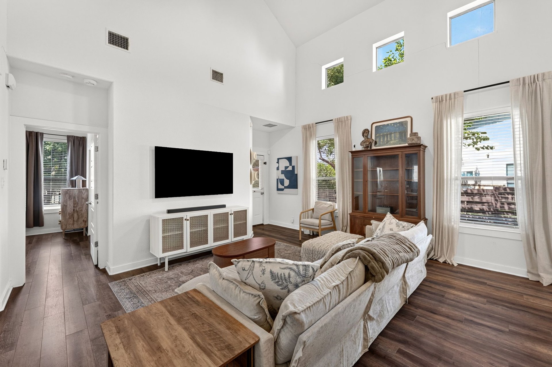 2101 Rivers Edge Way 