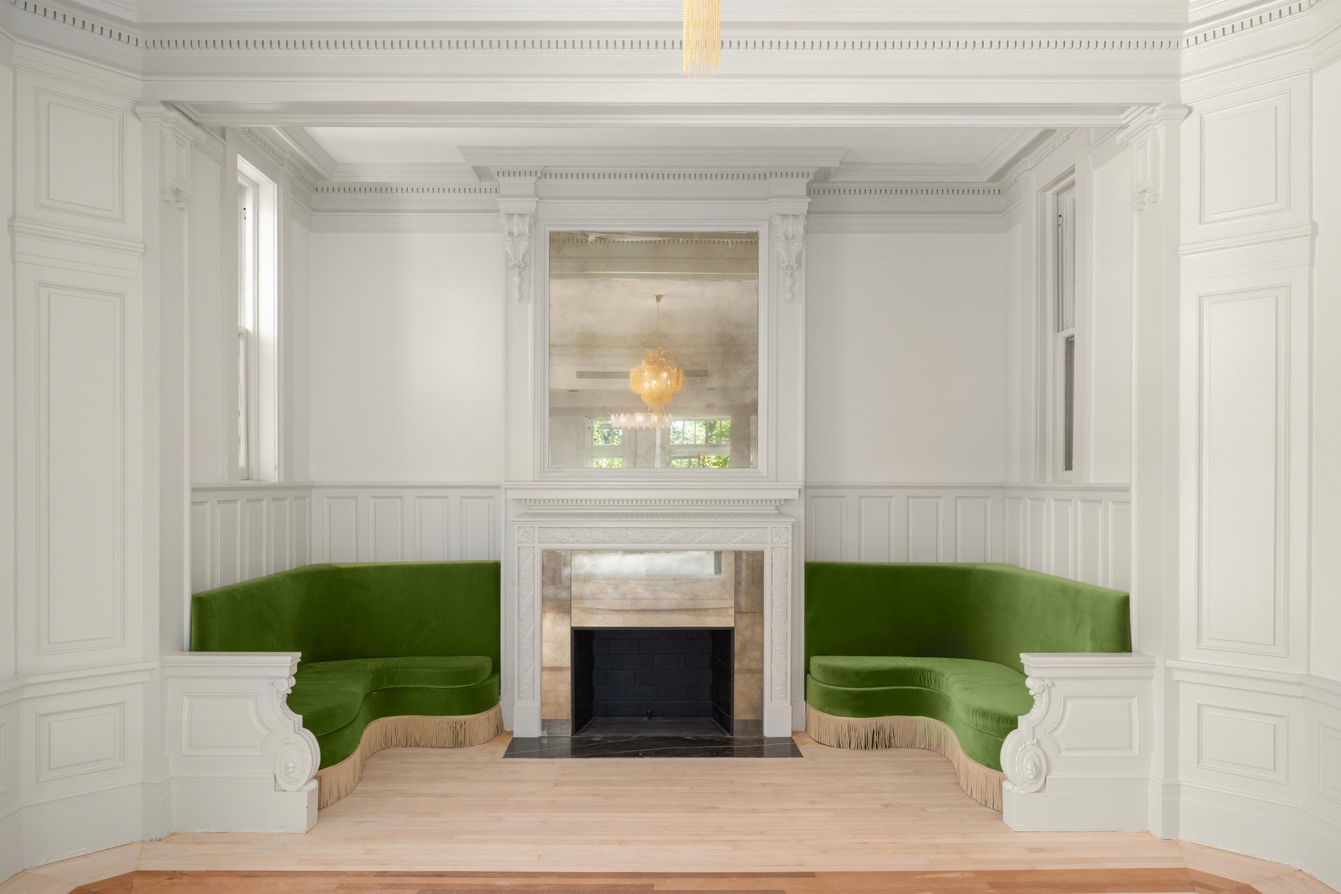 337 Riverside Drive, Furnished