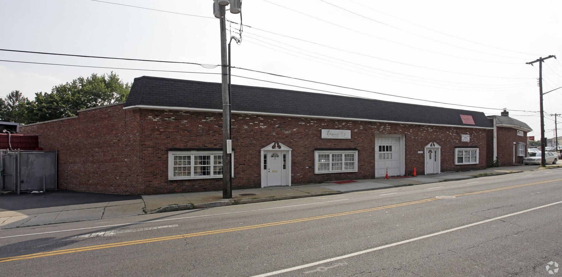 12-14 Tulip Ave