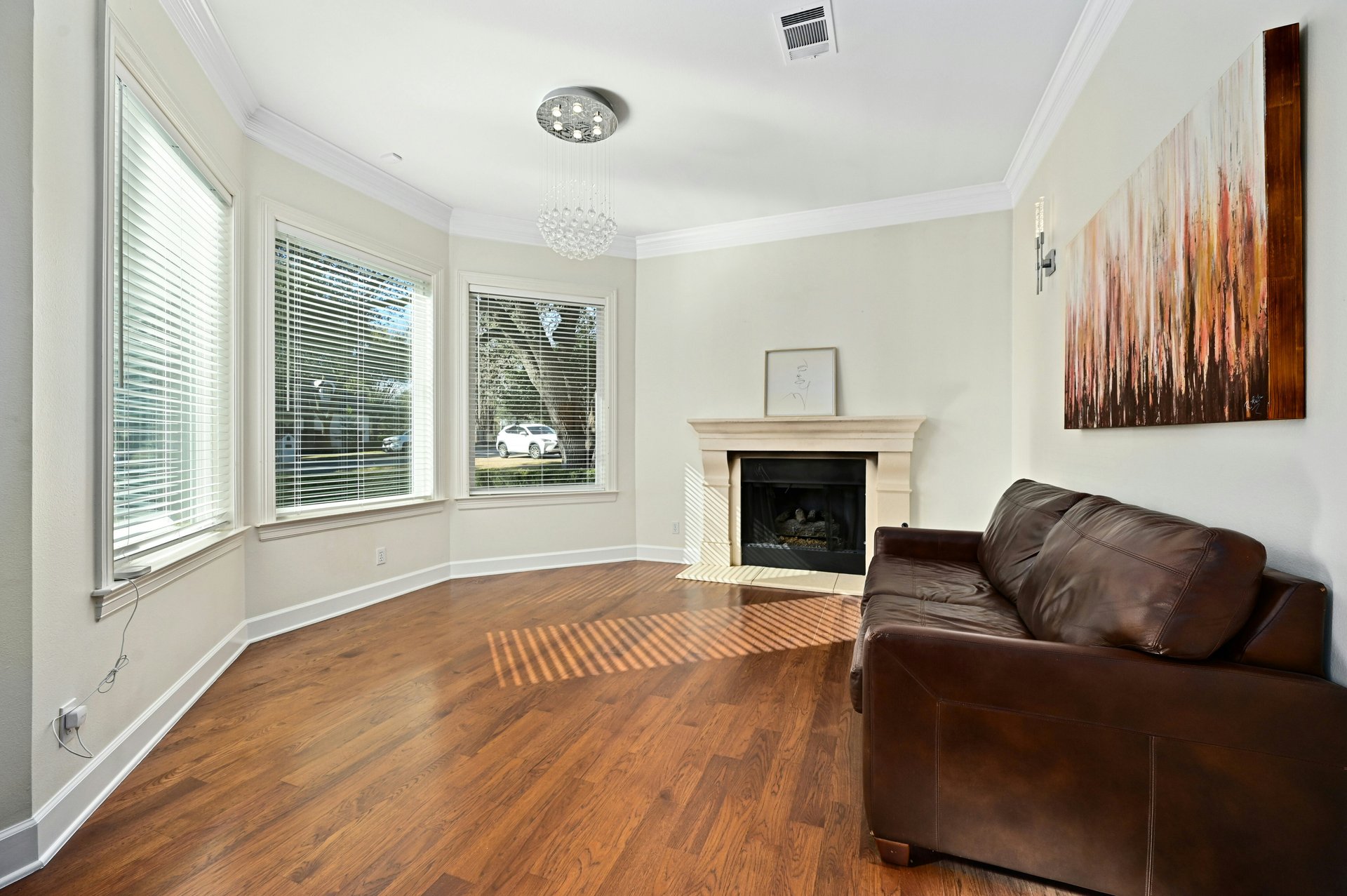 6615 Dogwood Creek 