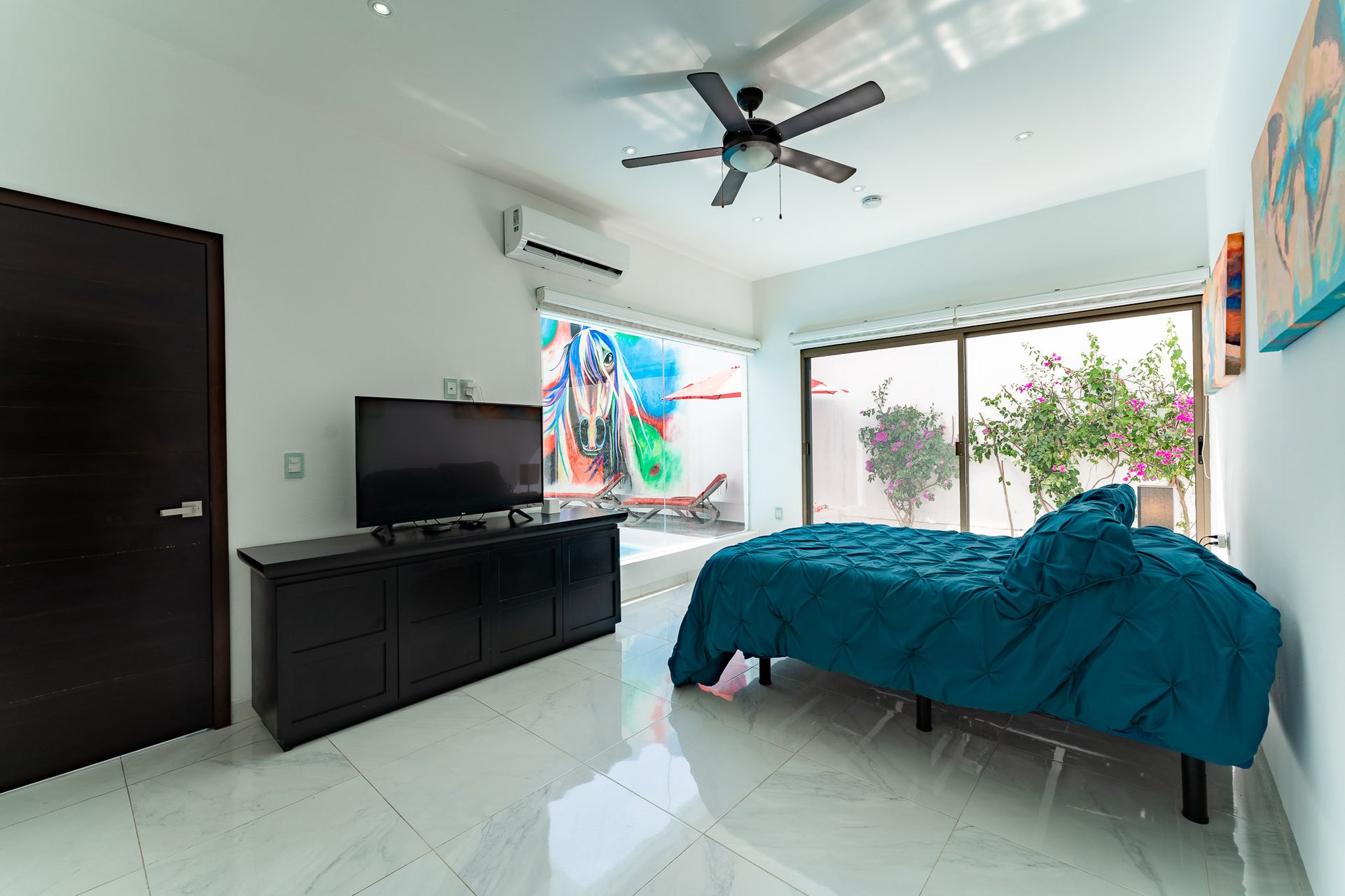 5 bedrooms, Single Family Homes, Villa de Caballos