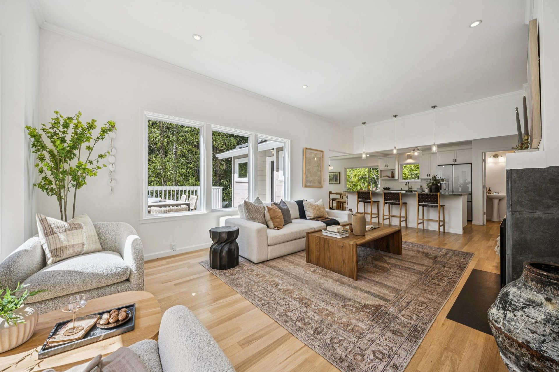 334 West Blithedale