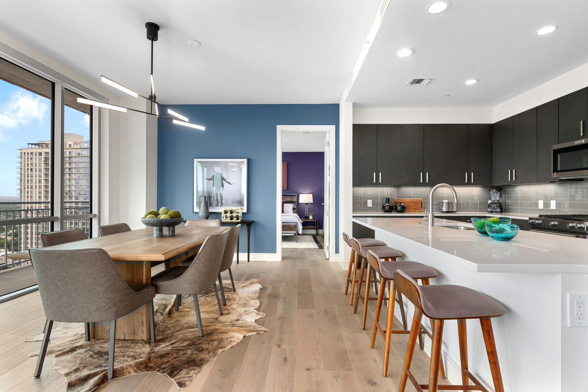 222 West Avenue #2802