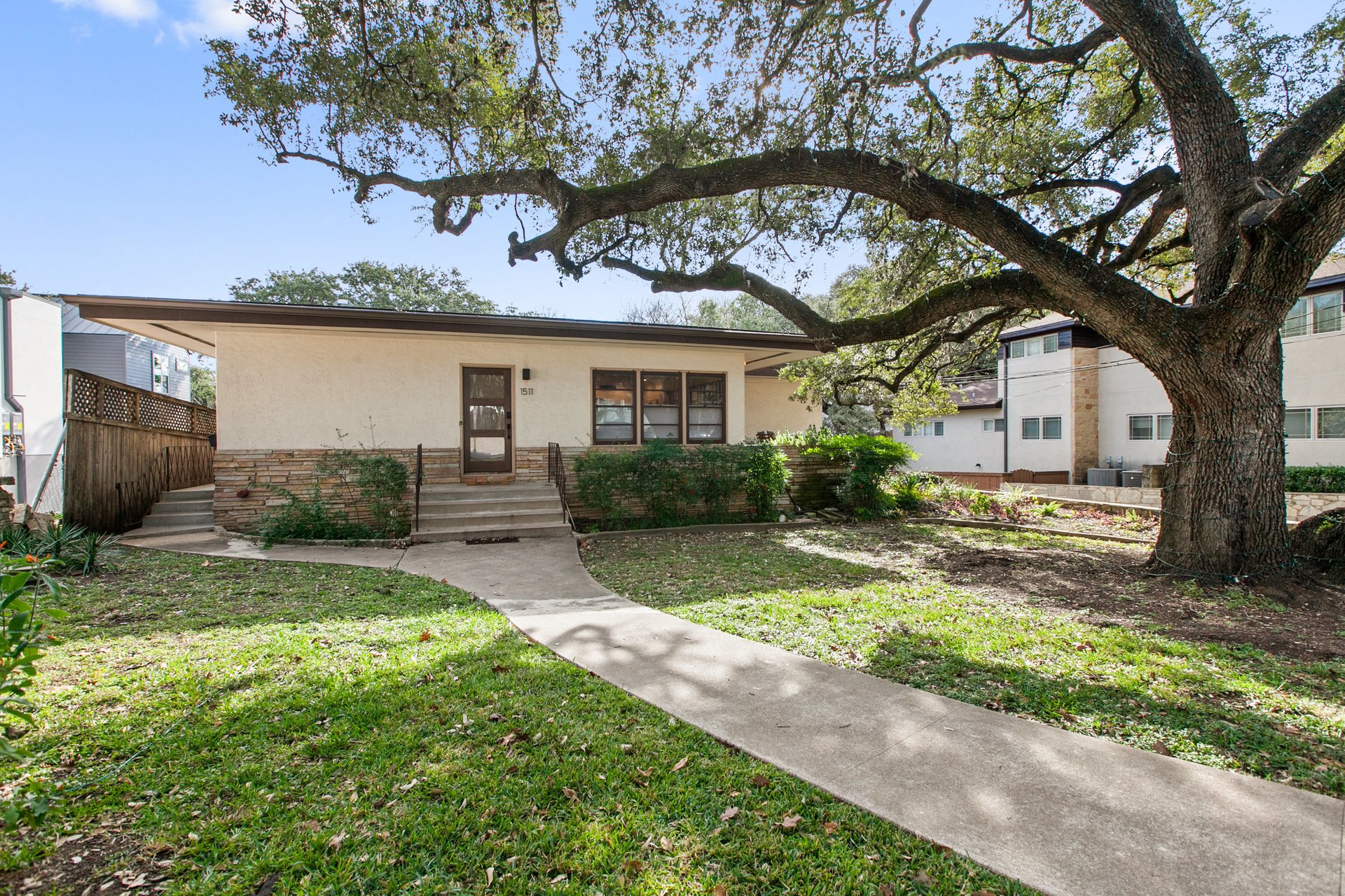 1511 Chelsea Lane