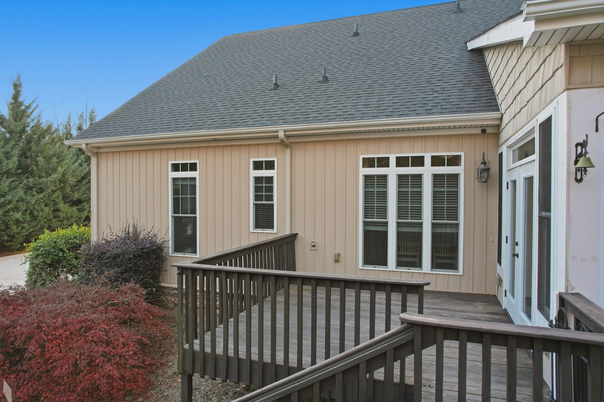 60 Montague Circle
