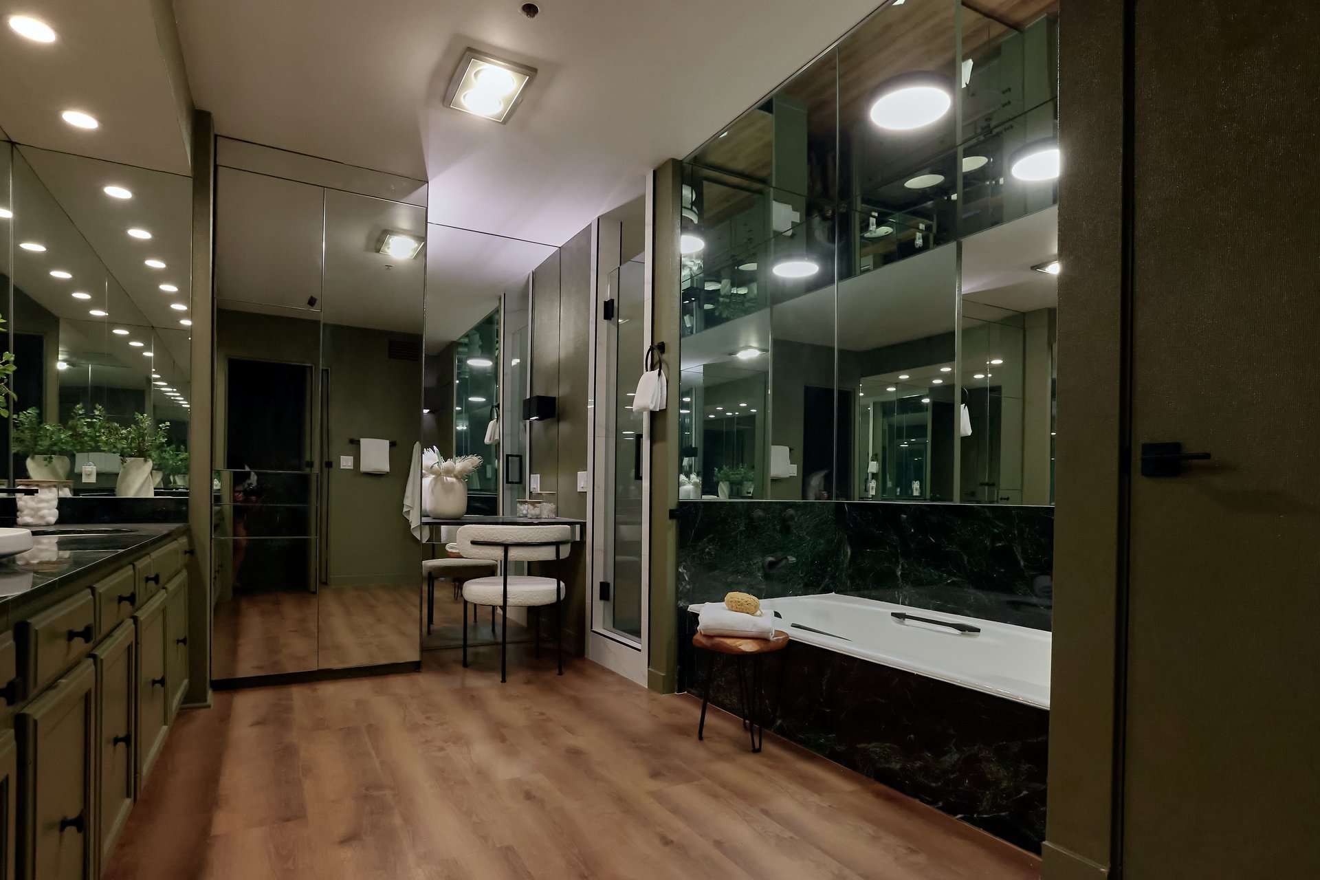 10790 Wilshire Blvd Unit: 1603, Wilshire Corridor 