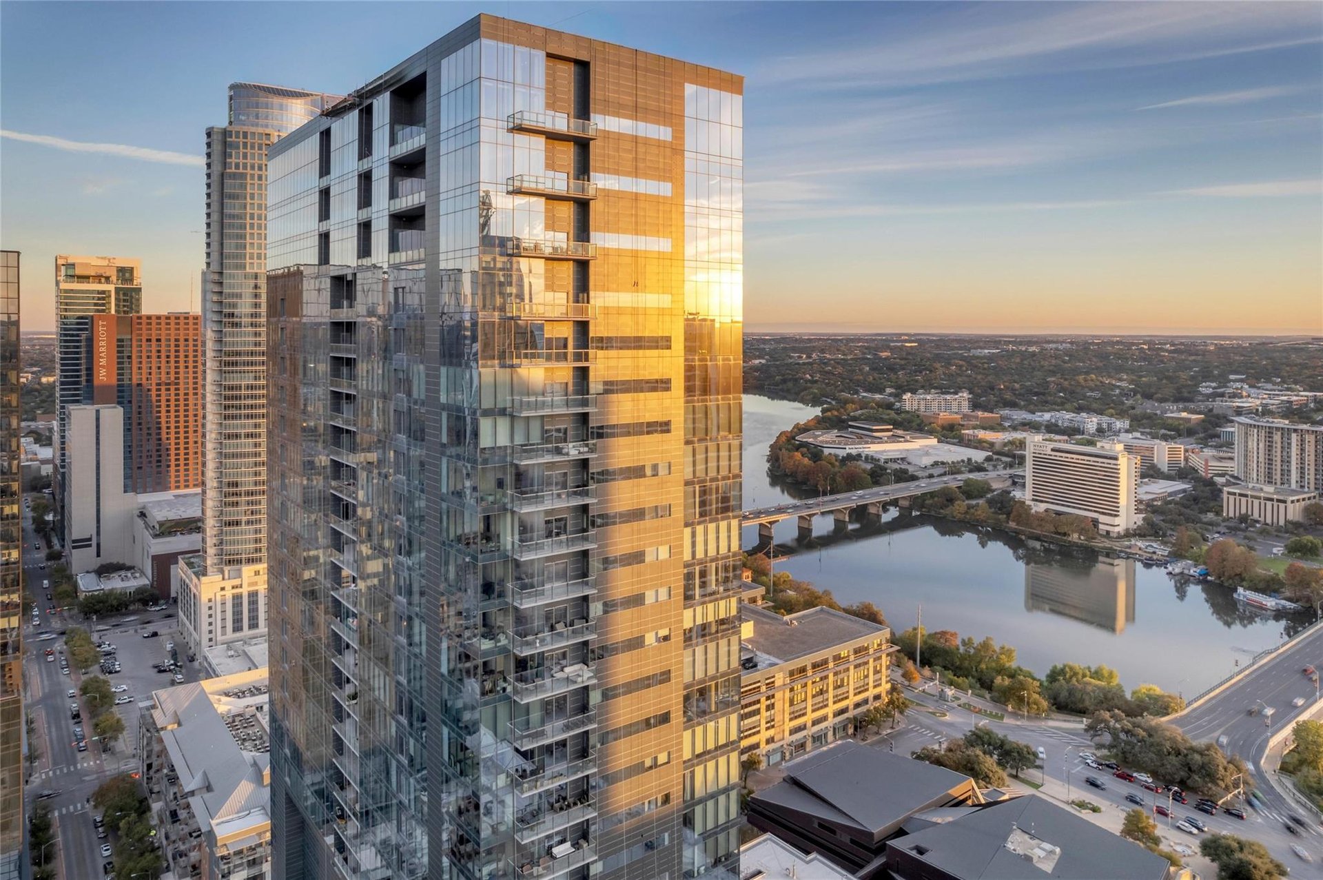210 Lavaca Street #3209