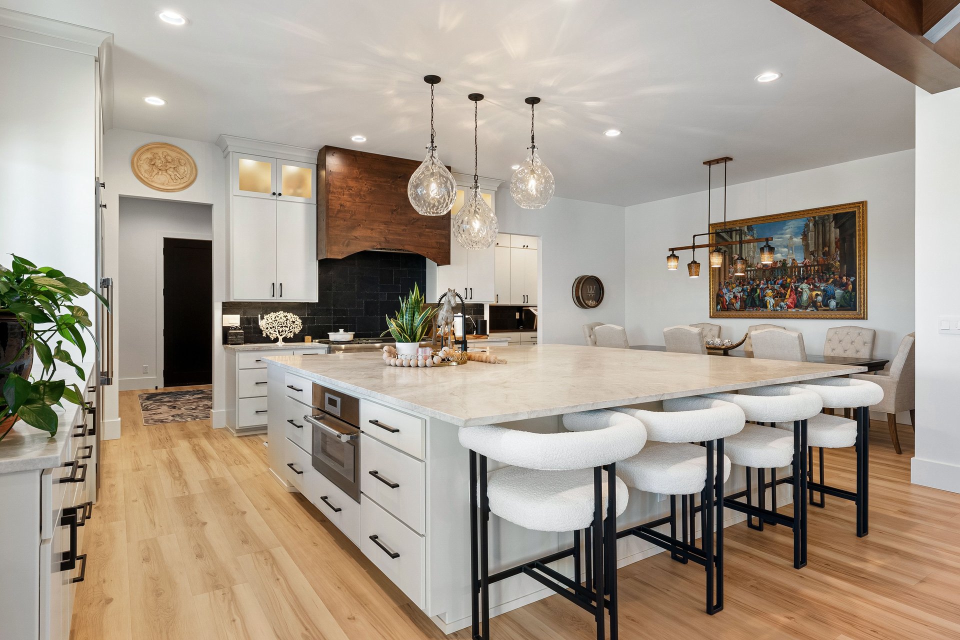 3939 Needles Drive