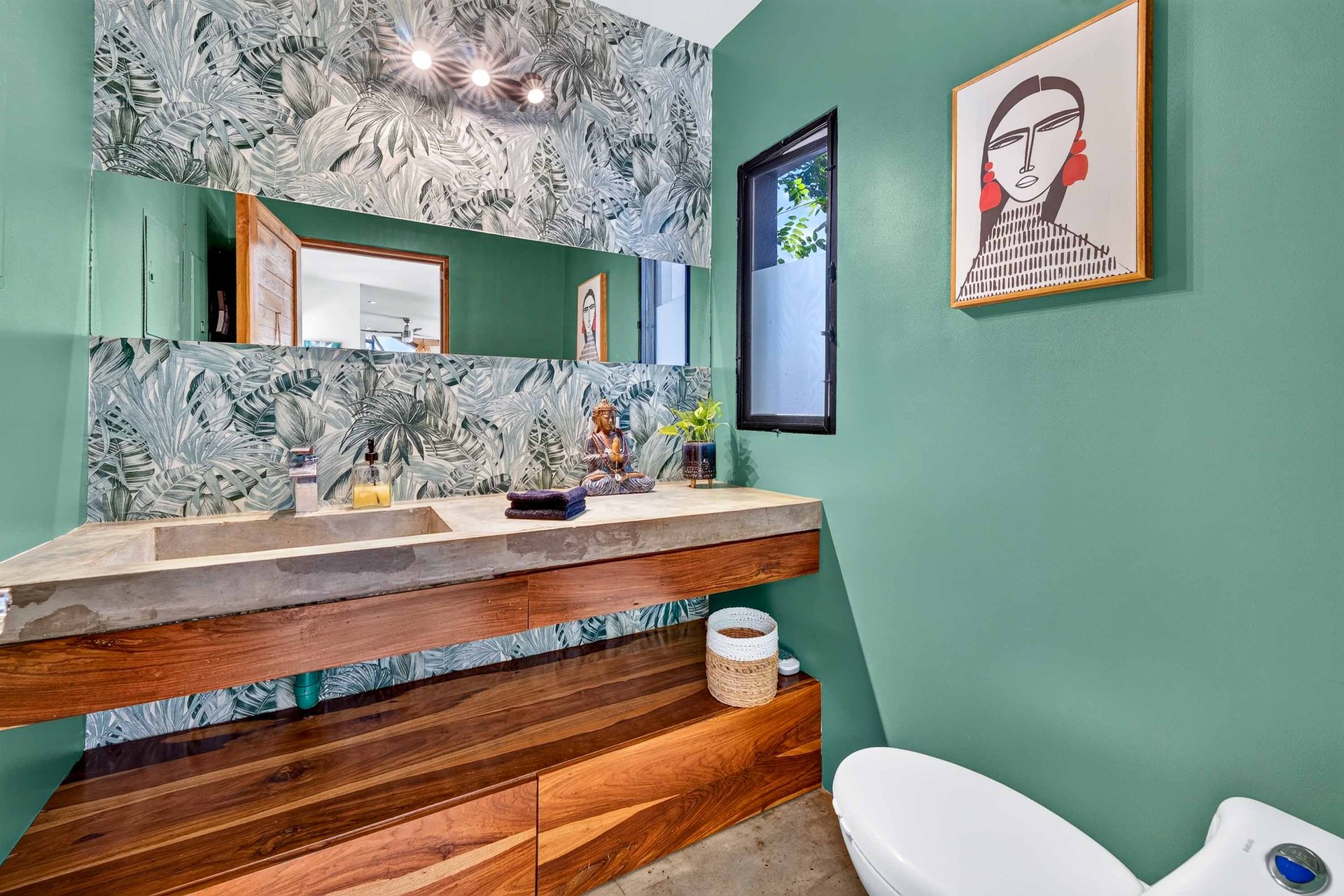 Casa Chavela | Luxury 4-Bedroom Home with Guest Cabin & Pool in Tamarindo