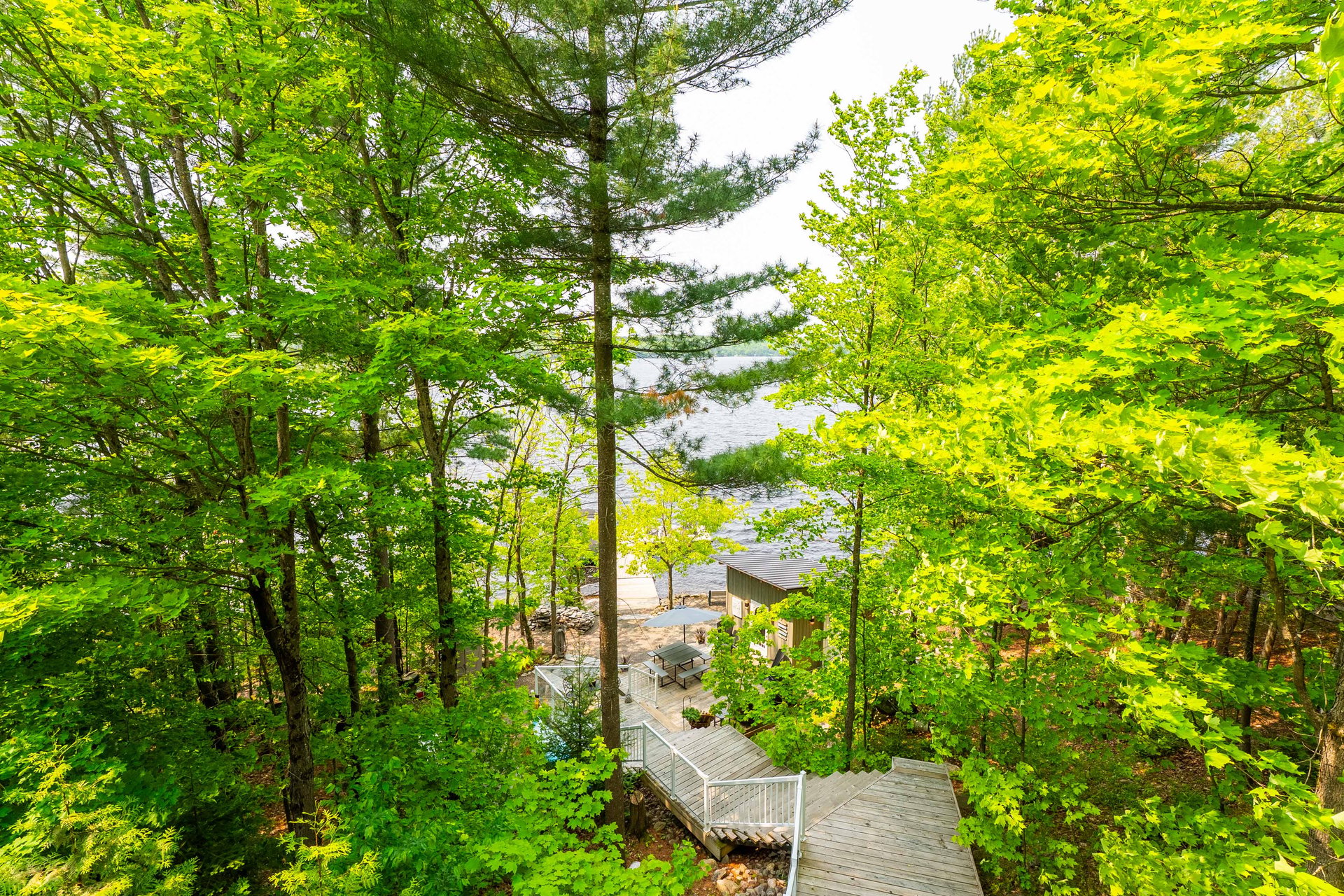 276 Jeffrey Road N, Ryerson