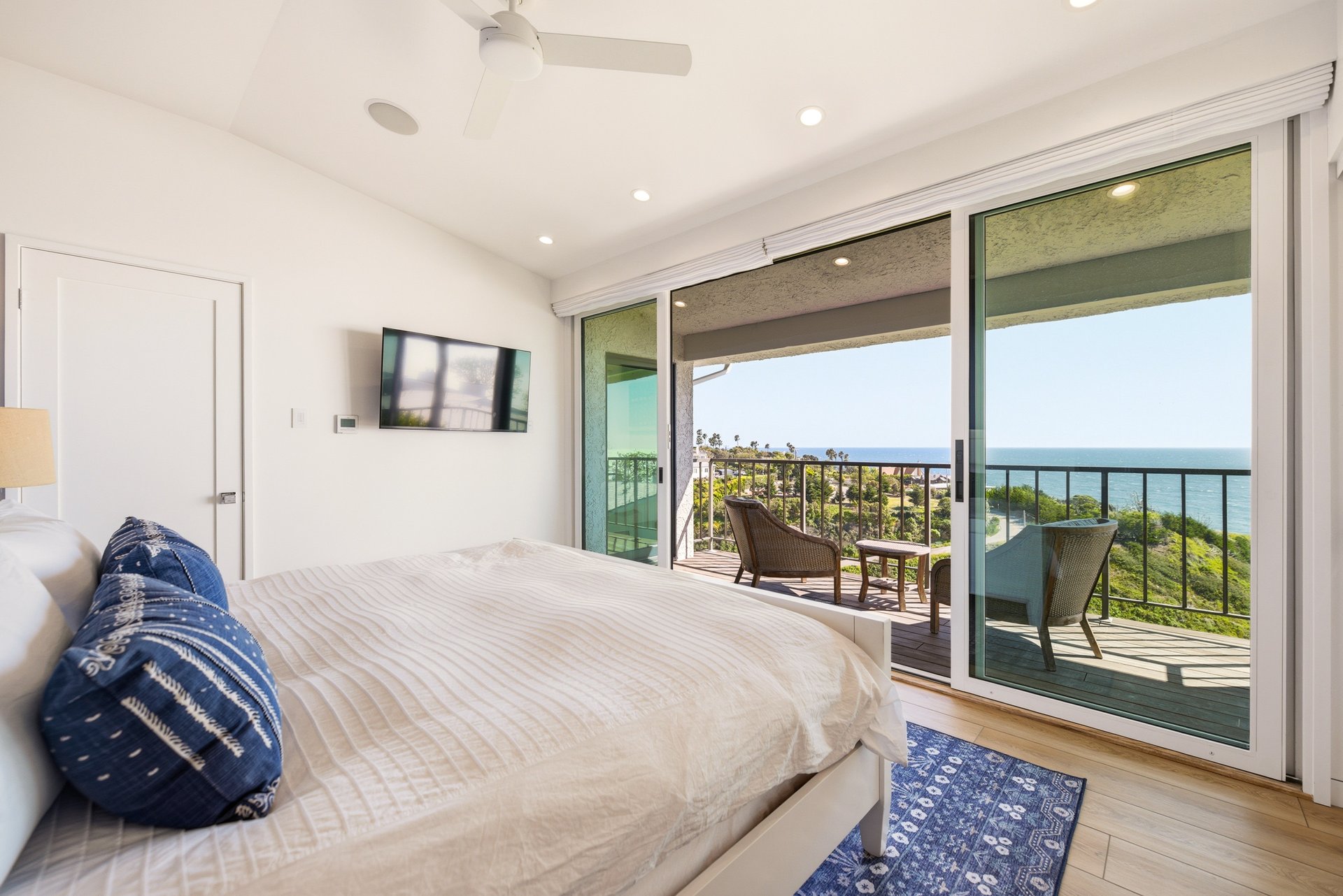 Sensational Bluff Top Malibu Townhome
