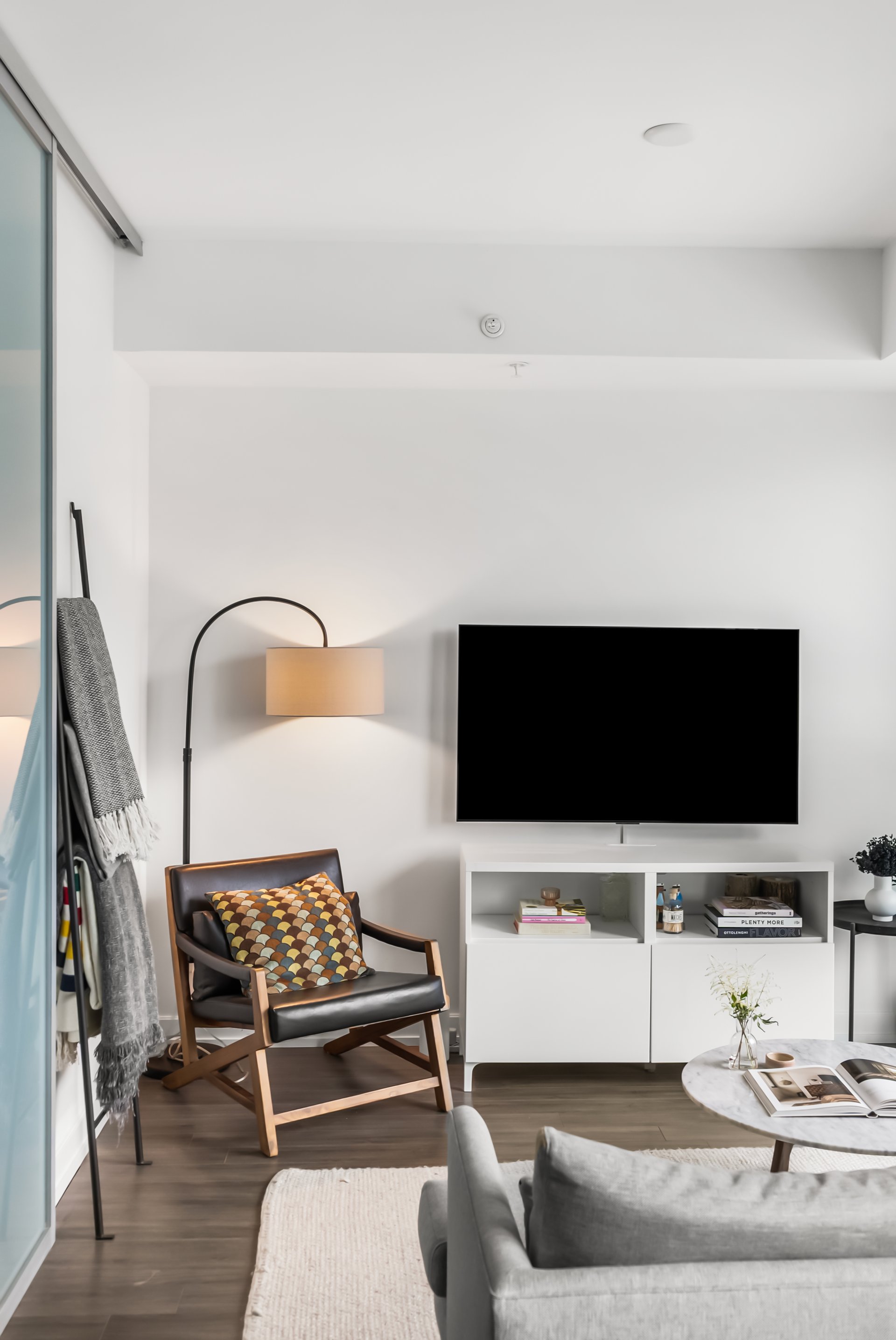 377 Madison Ave #502