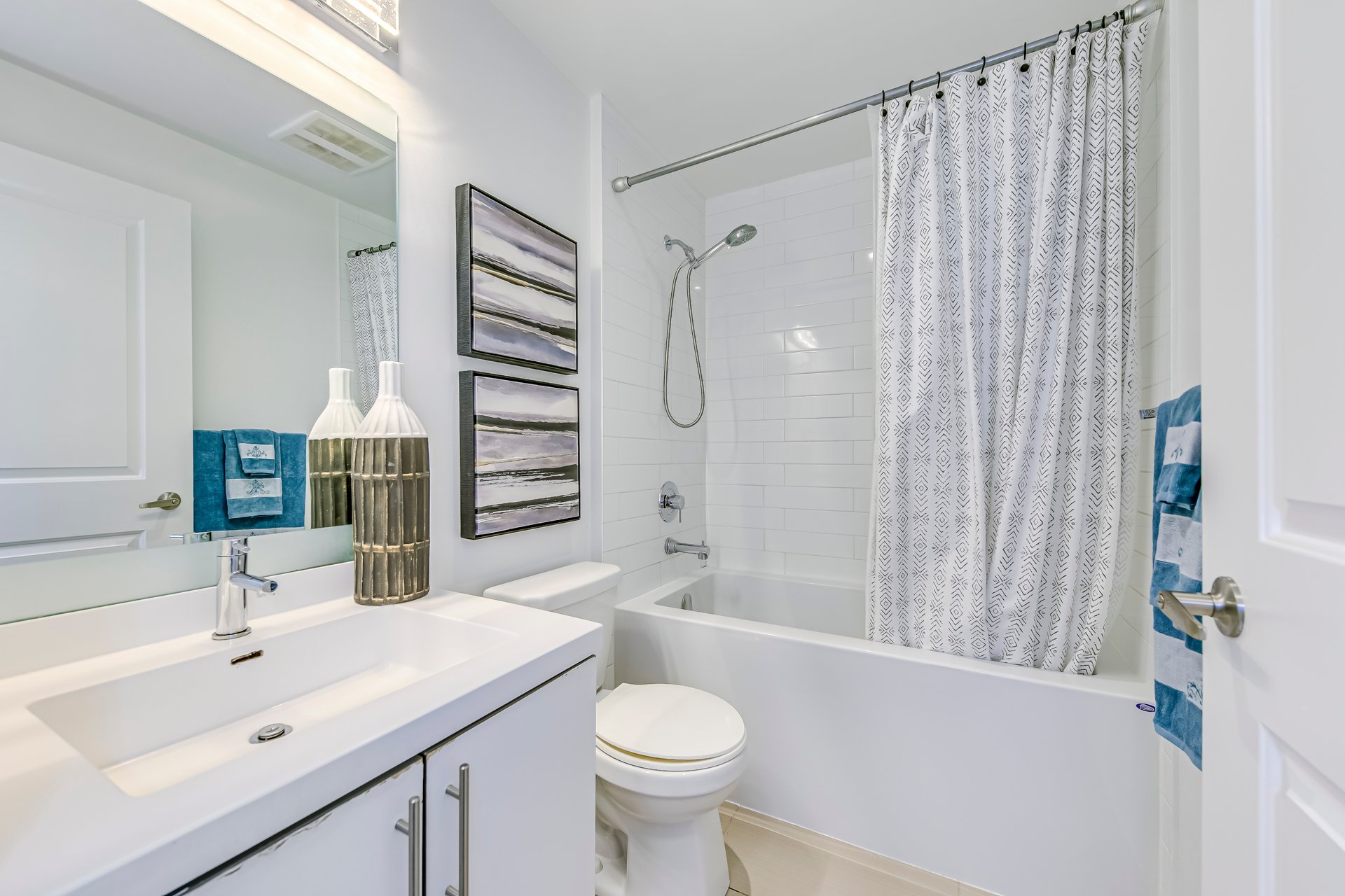 65 Speers Rd #205