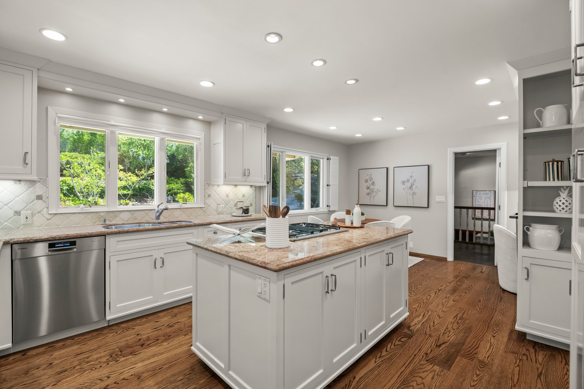 15355 Peach Hill Rd, Saratoga