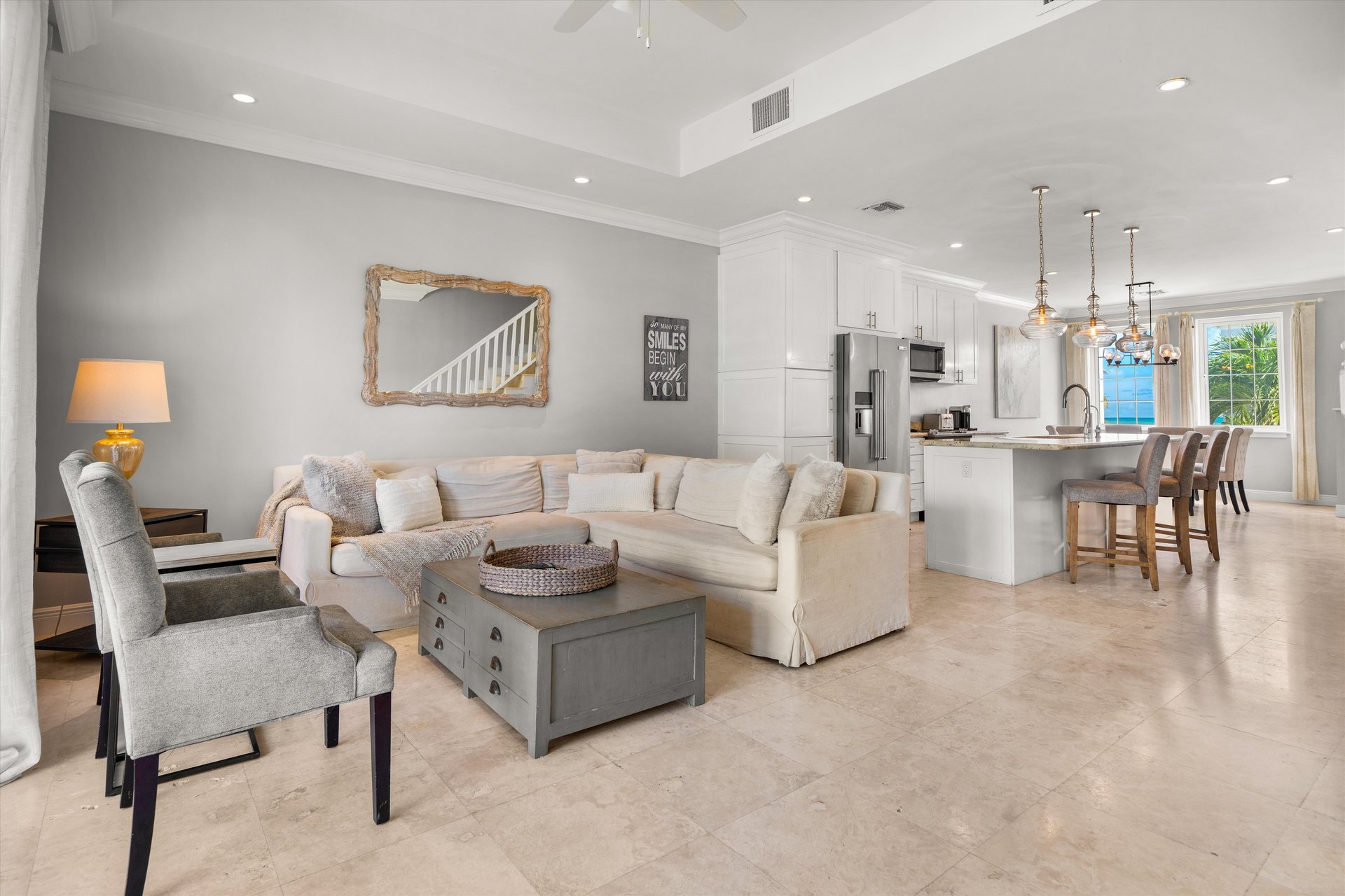 Luxury Oceanview Residence in Palm Cay 