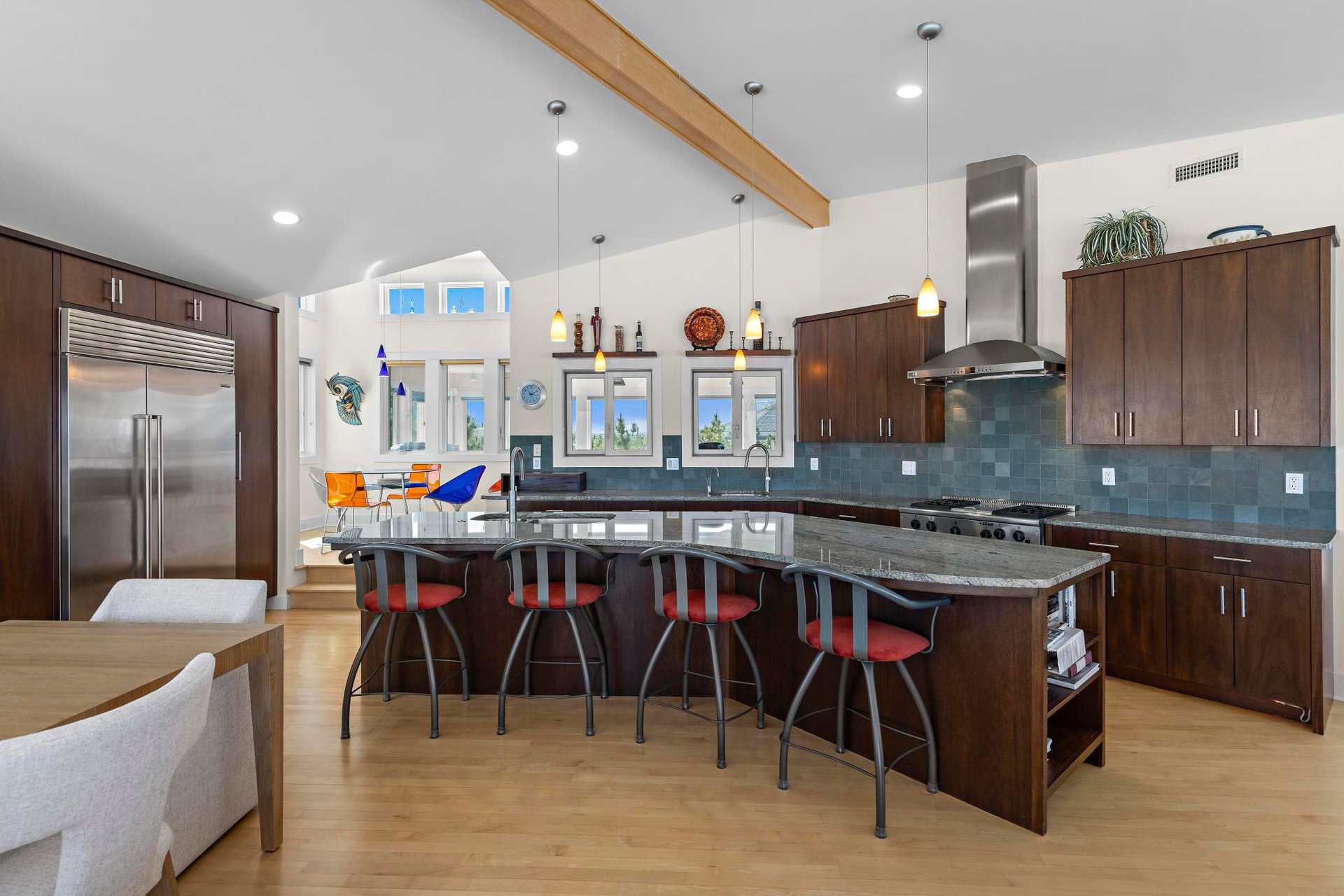 101 E Long Beach Boulevard 