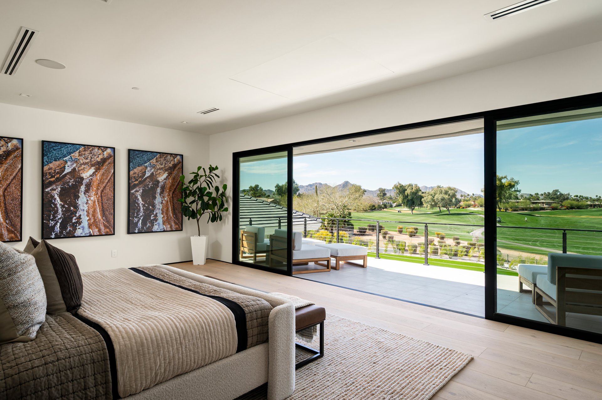 7780 E Vaquero Dr