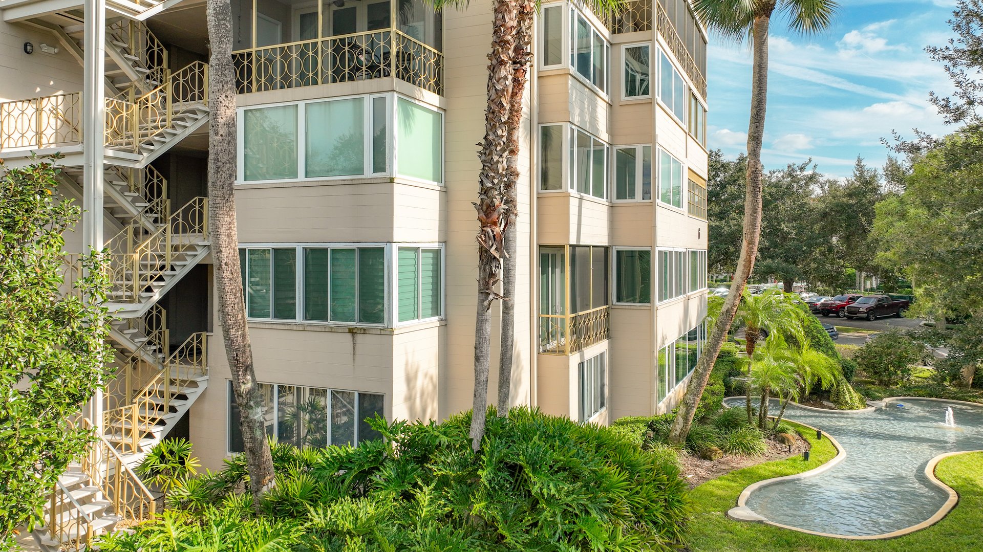Downtown Winter Park Pied-à-Terre at Whispering Waters 