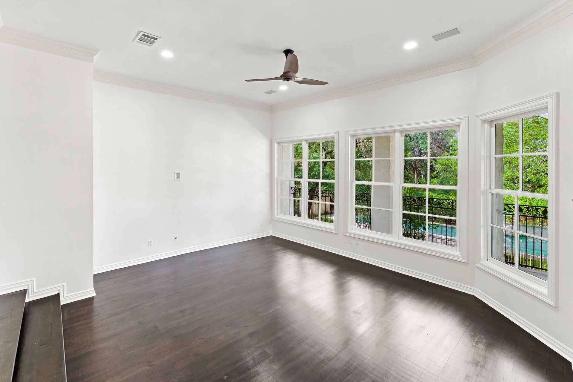 2900 Meandering River Court