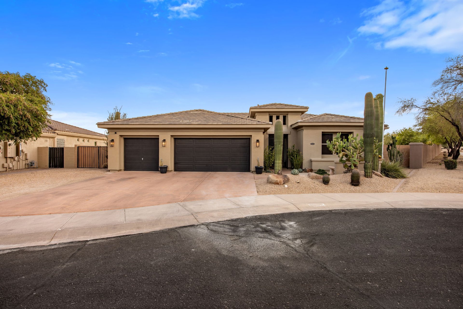 22936 N 39th Place