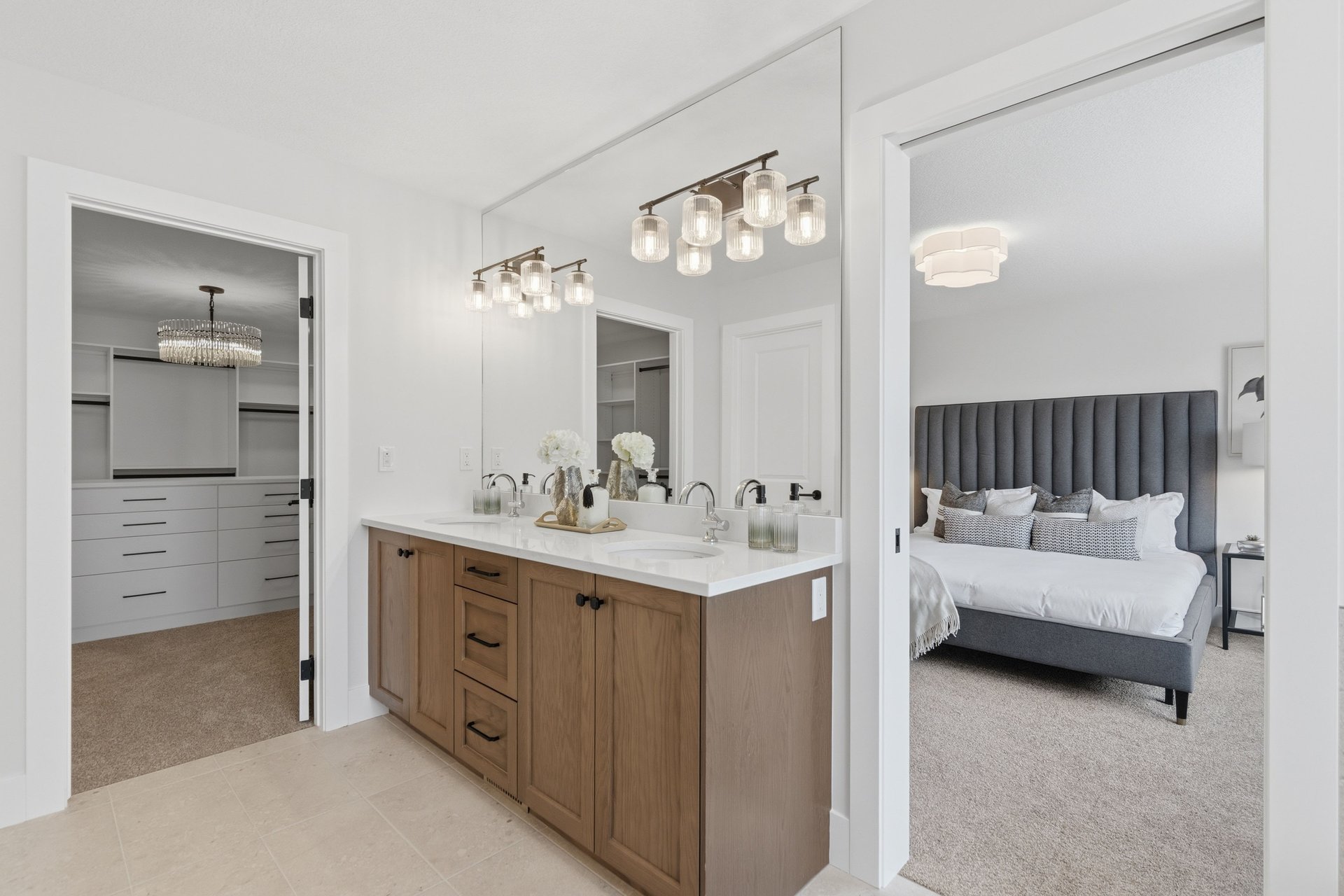 378 Bessborough Drive SW