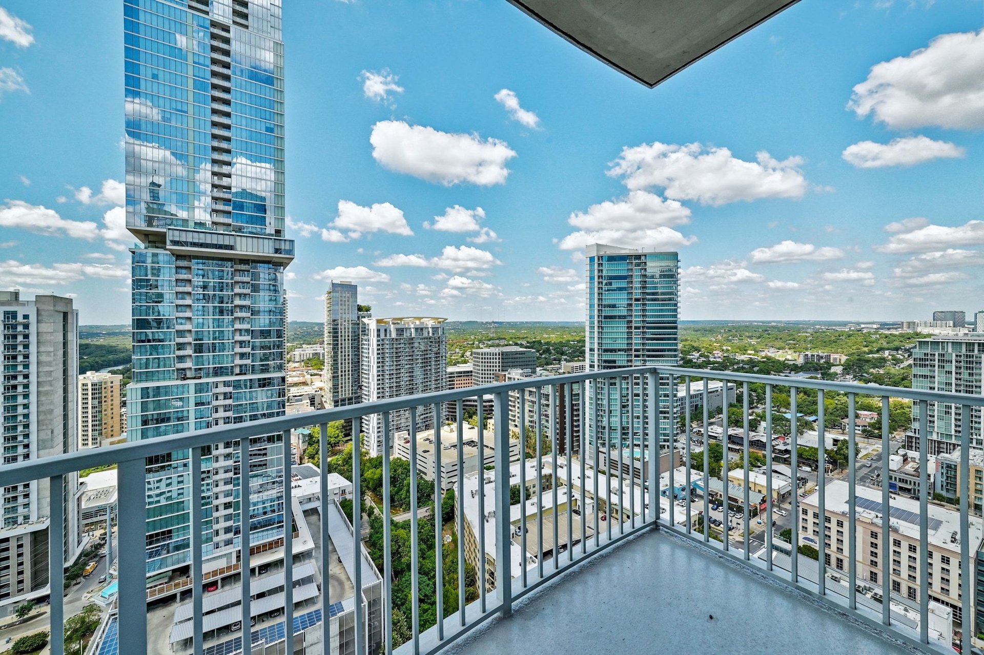 360 Nueces St. #2808  