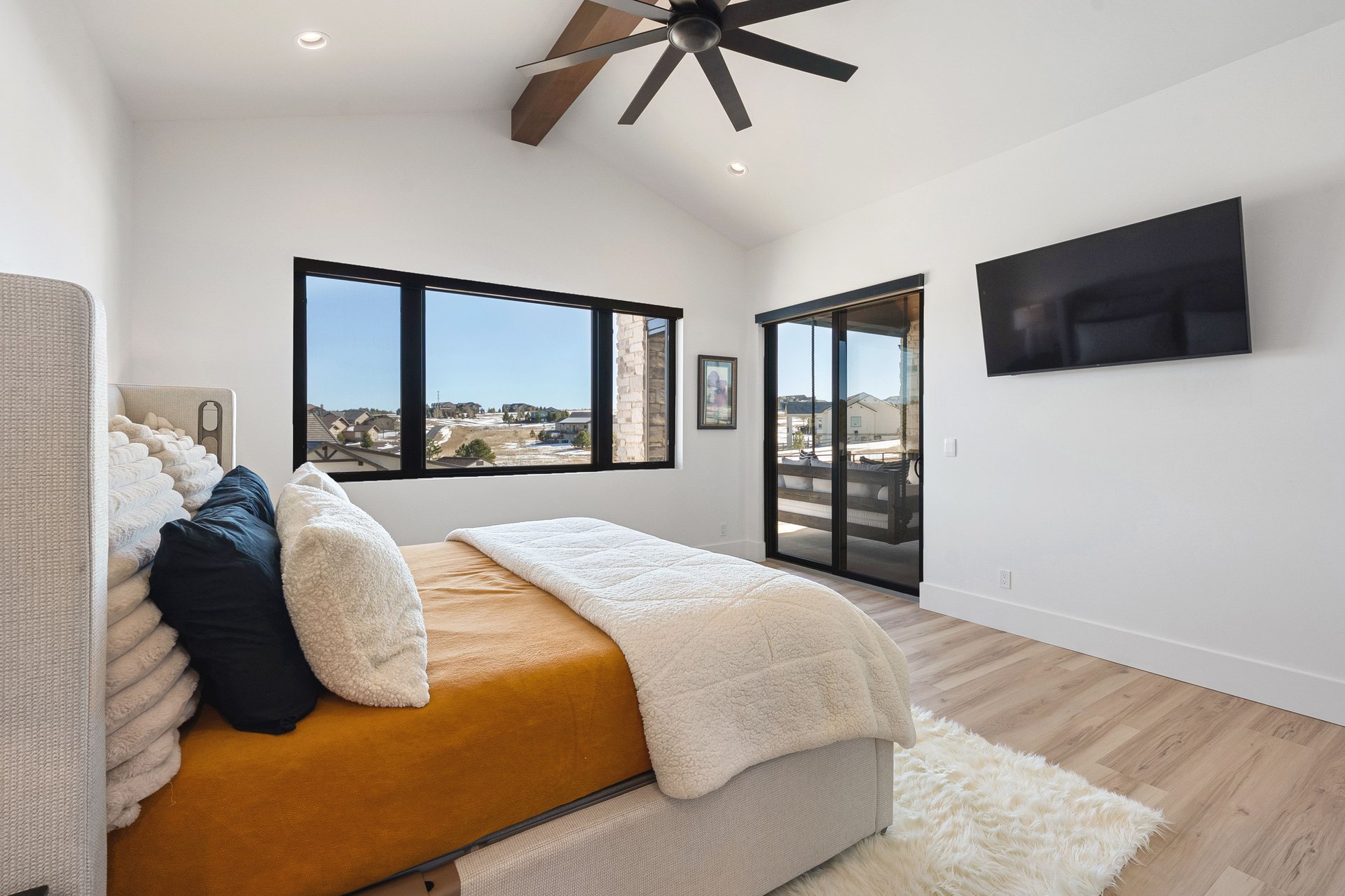 3939 Needles Drive